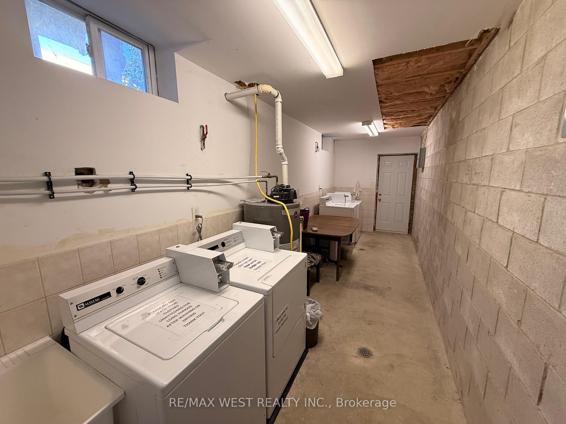 Photo 14 of Unit A, 31 Brookfield Street, Toronto, Trinity-Bellwoods — HOMEH