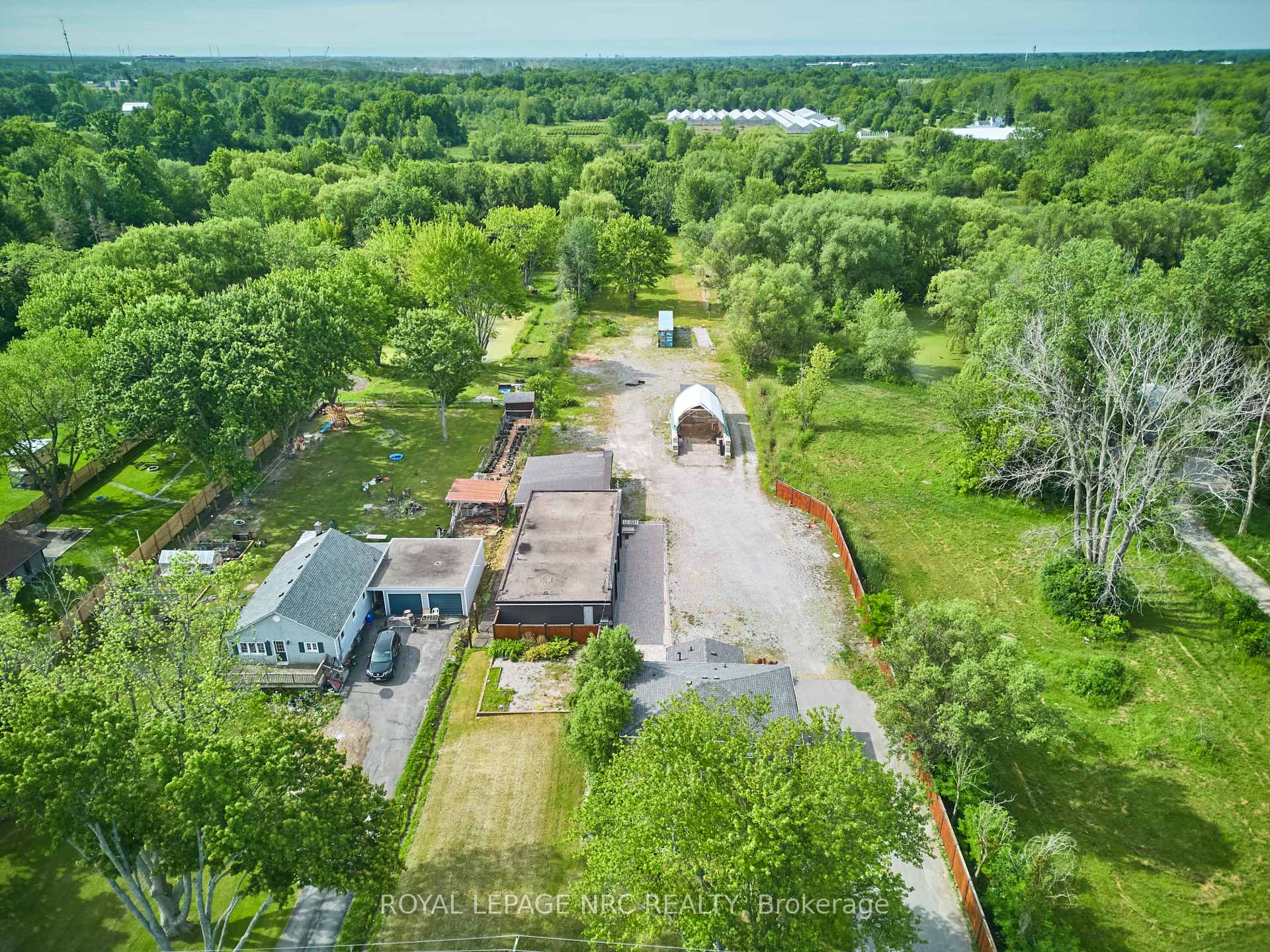 Photo 2 of 2523 Port Robinson Road, Thorold, Hurricane/Merrittville — HOMEH