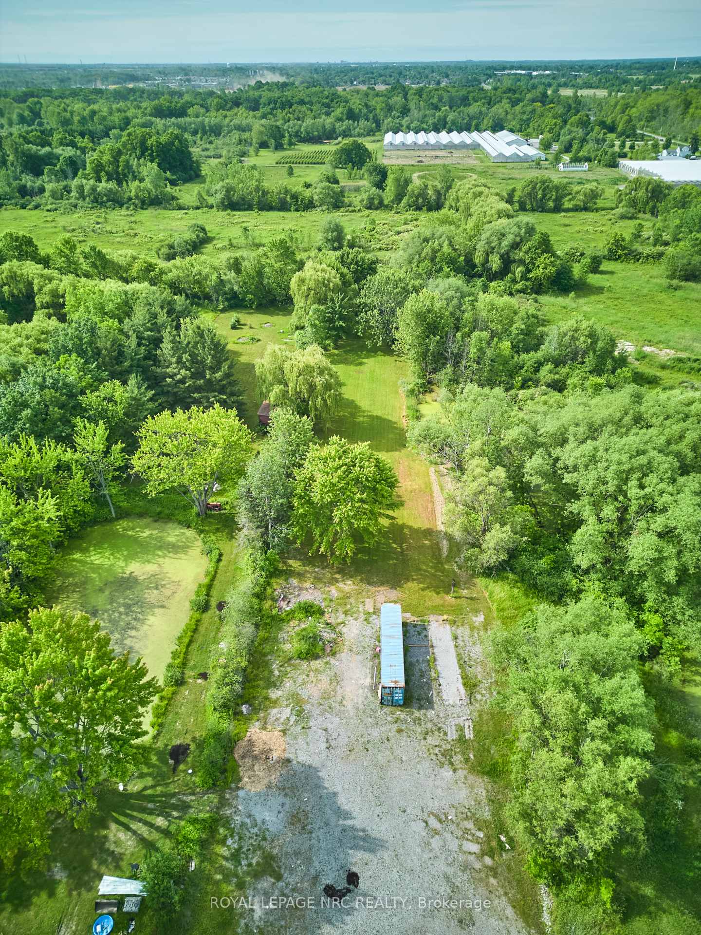 Photo 3 of 2523 Port Robinson Road, Thorold, Hurricane/Merrittville — HOMEH