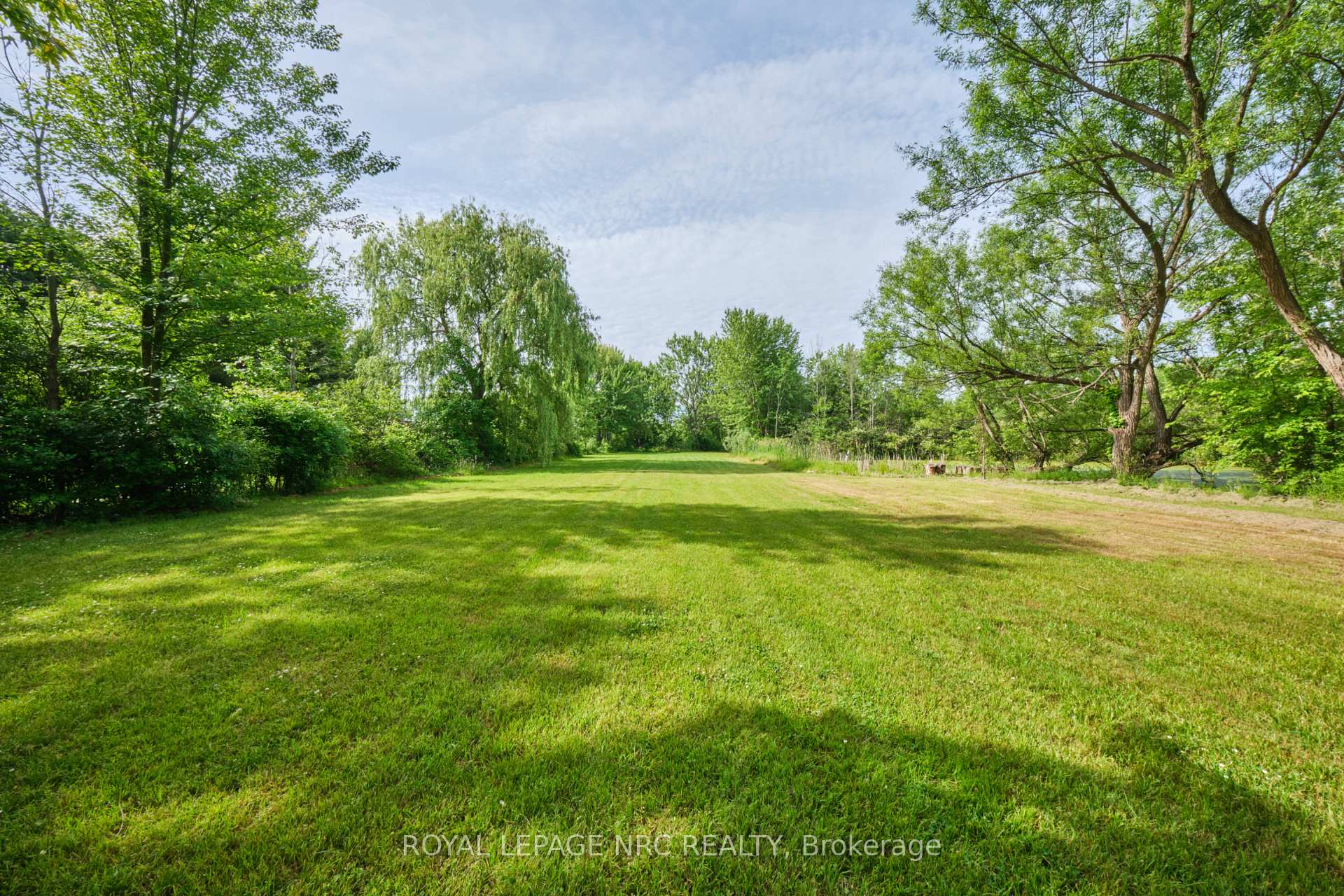 Photo 14 of 2523 Port Robinson Road, Thorold, Hurricane/Merrittville — HOMEH