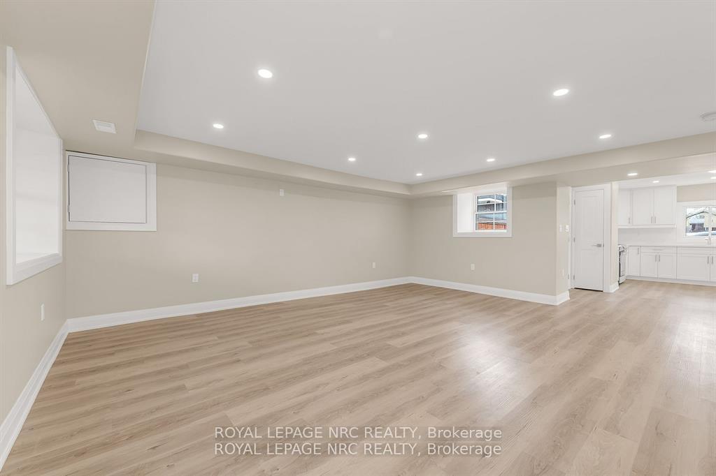 Photo 17 of 2523 Port Robinson Road, Thorold, Hurricane/Merrittville — HOMEH