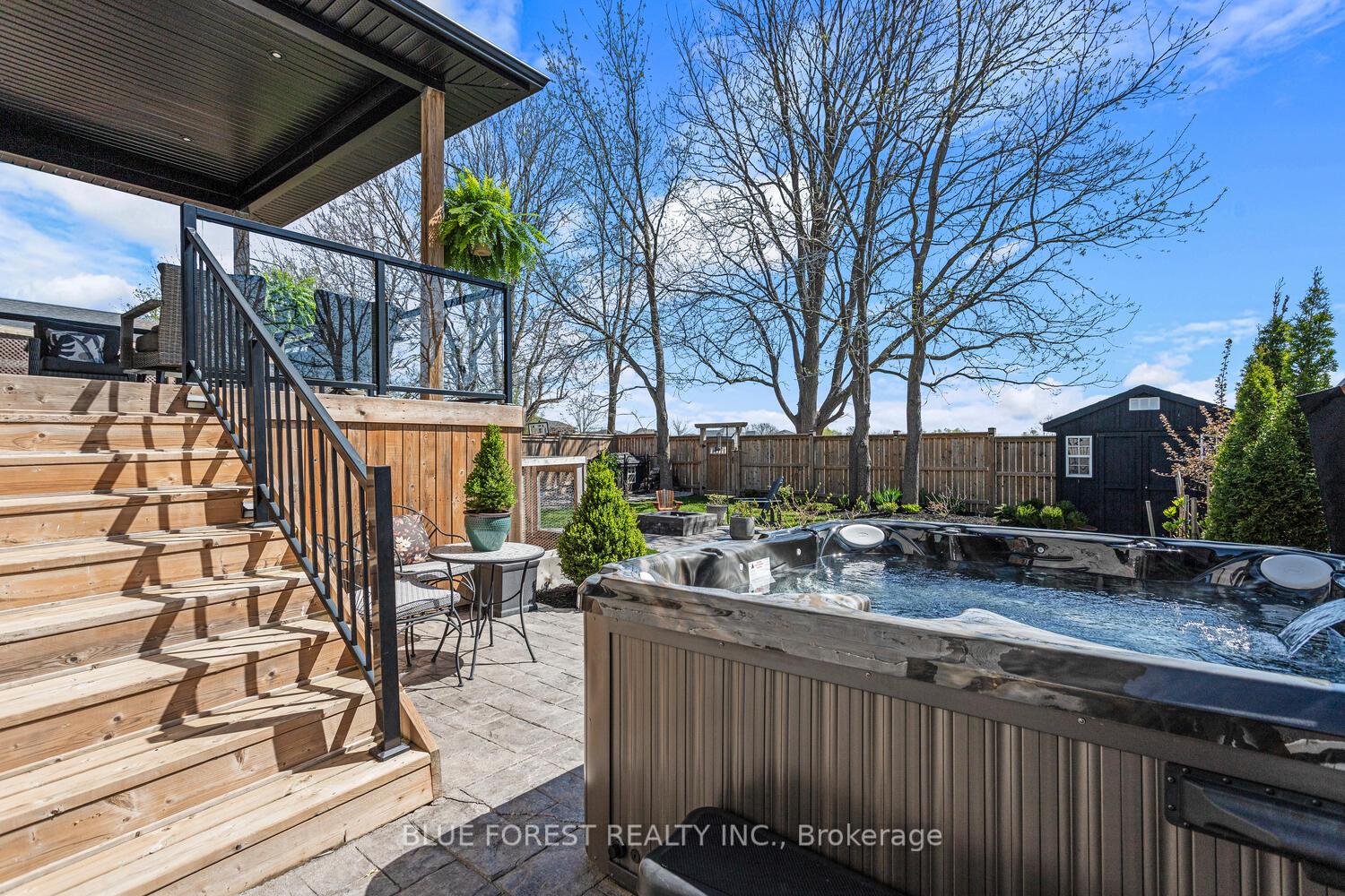 Photo 40 of 86 Kemp Crescent, Strathroy-Caradoc, NE — HOMEH