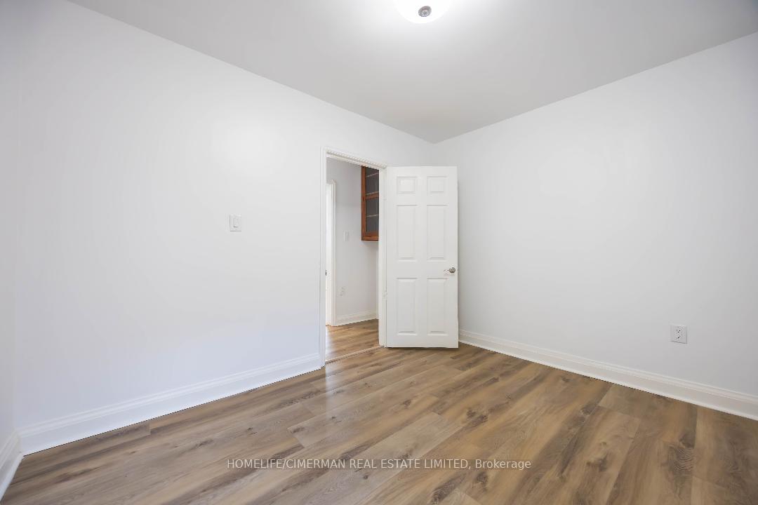 Photo 4 of 112 Meighen Avenue, Toronto, O'Connor-Parkview — HOMEH