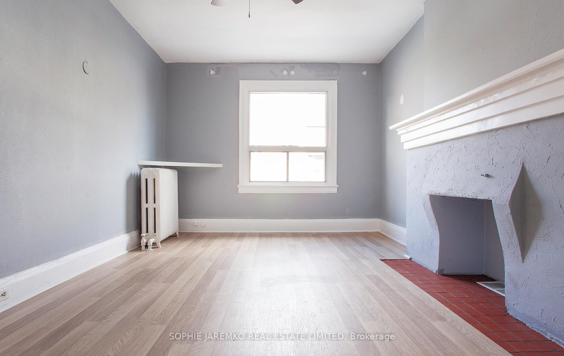 Photo 10 of 971A Bloor Street W, Toronto, Palmerston-Little Italy — HOMEH