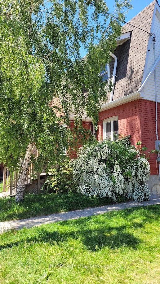 Photo 4 of 24 Mosley Street, Toronto, South Riverdale — HOMEH