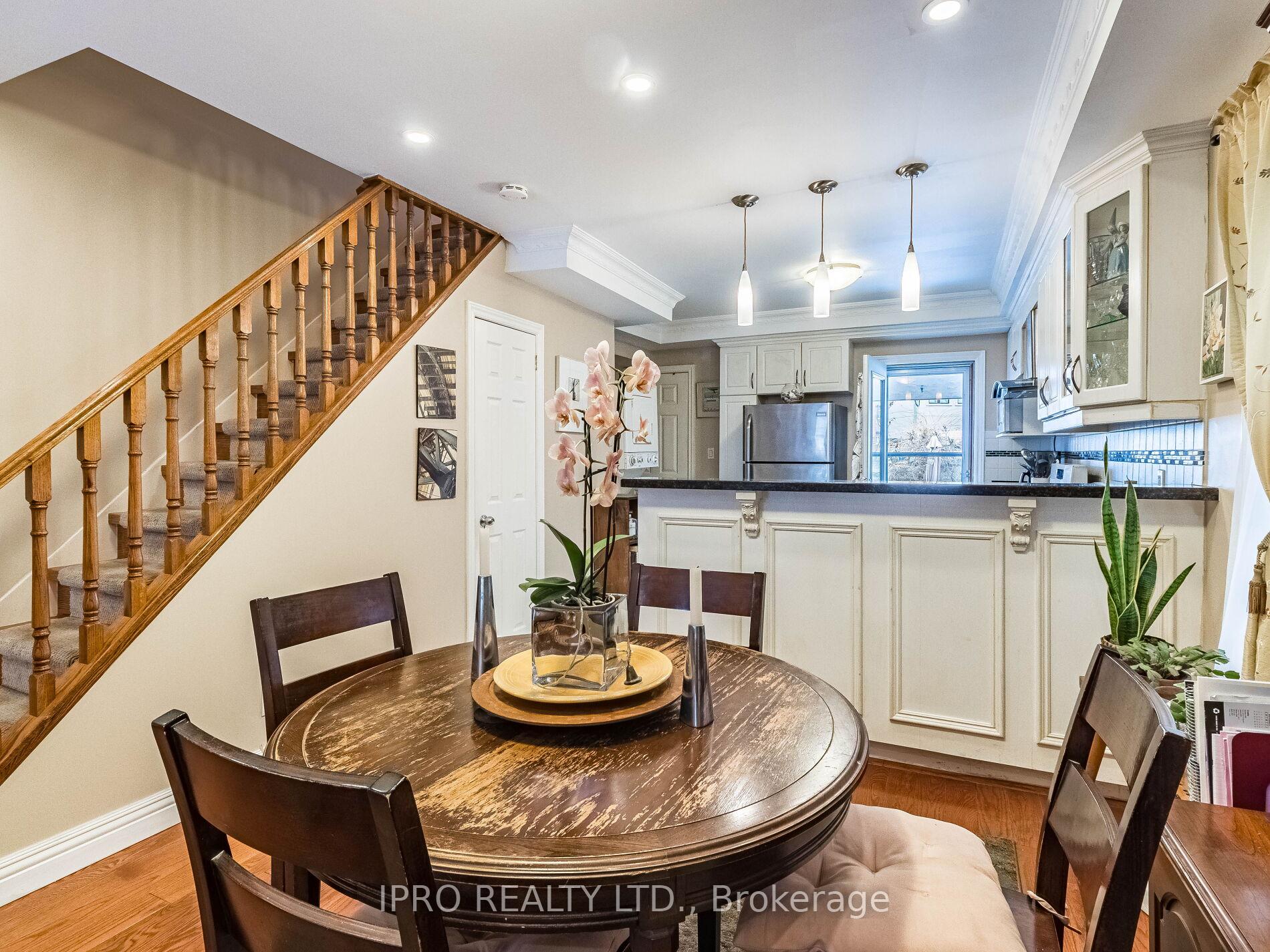 Photo 9 of 24 Mosley Street, Toronto, South Riverdale — HOMEH