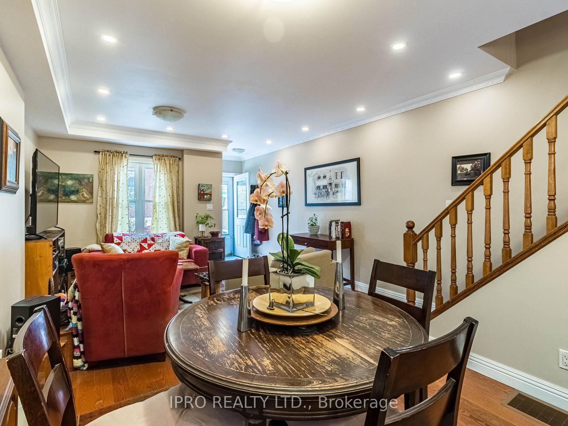 Photo 11 of 24 Mosley Street, Toronto, South Riverdale — HOMEH