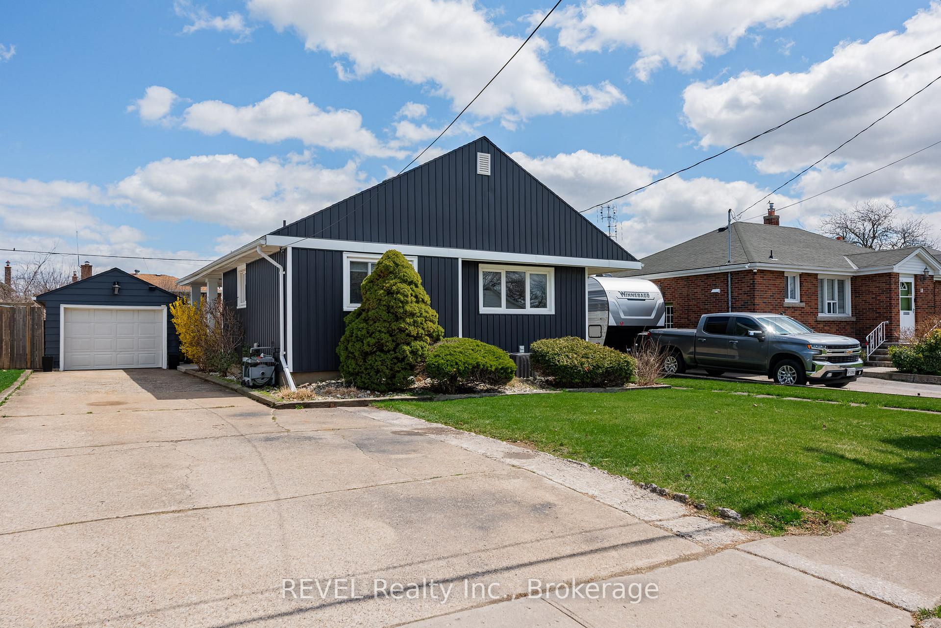 Photo 1 of 20 Whyte Avenue N, Thorold, Thorold Downtown — HOMEH