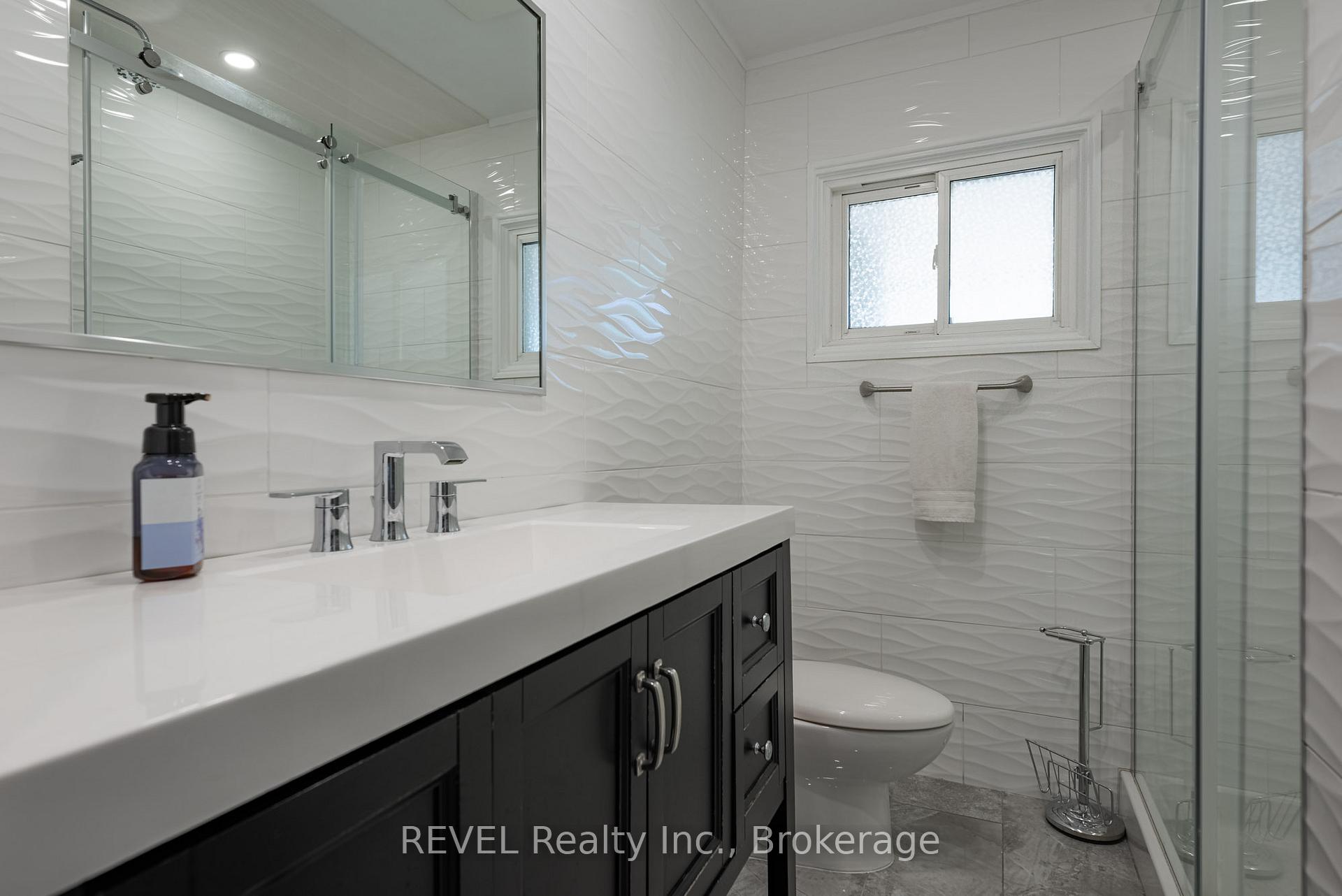 Photo 19 of 20 Whyte Avenue N, Thorold, Thorold Downtown — HOMEH
