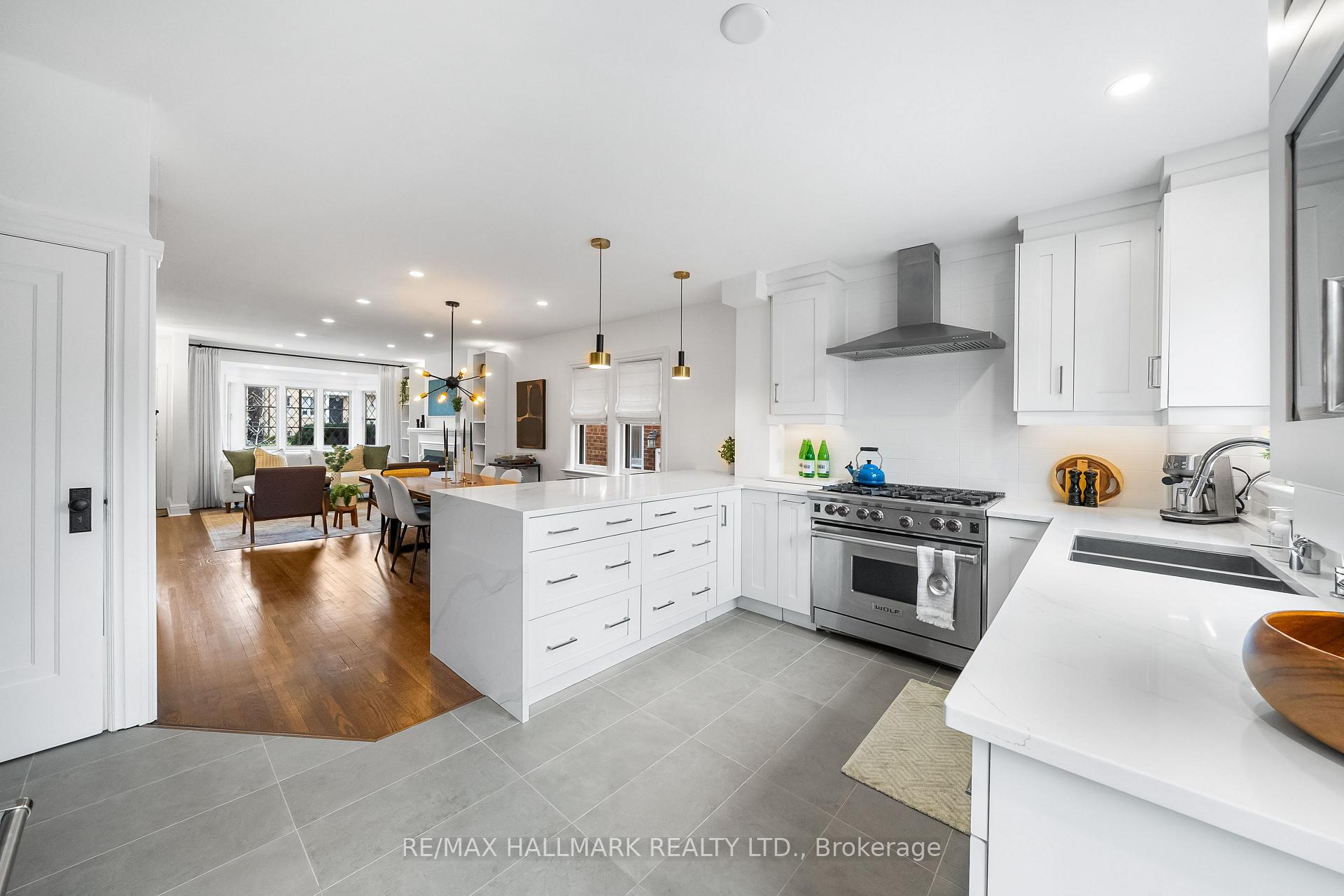 Photo 12 of 287 Bedford Park Avenue, Toronto, Lawrence Park North — HOMEH
