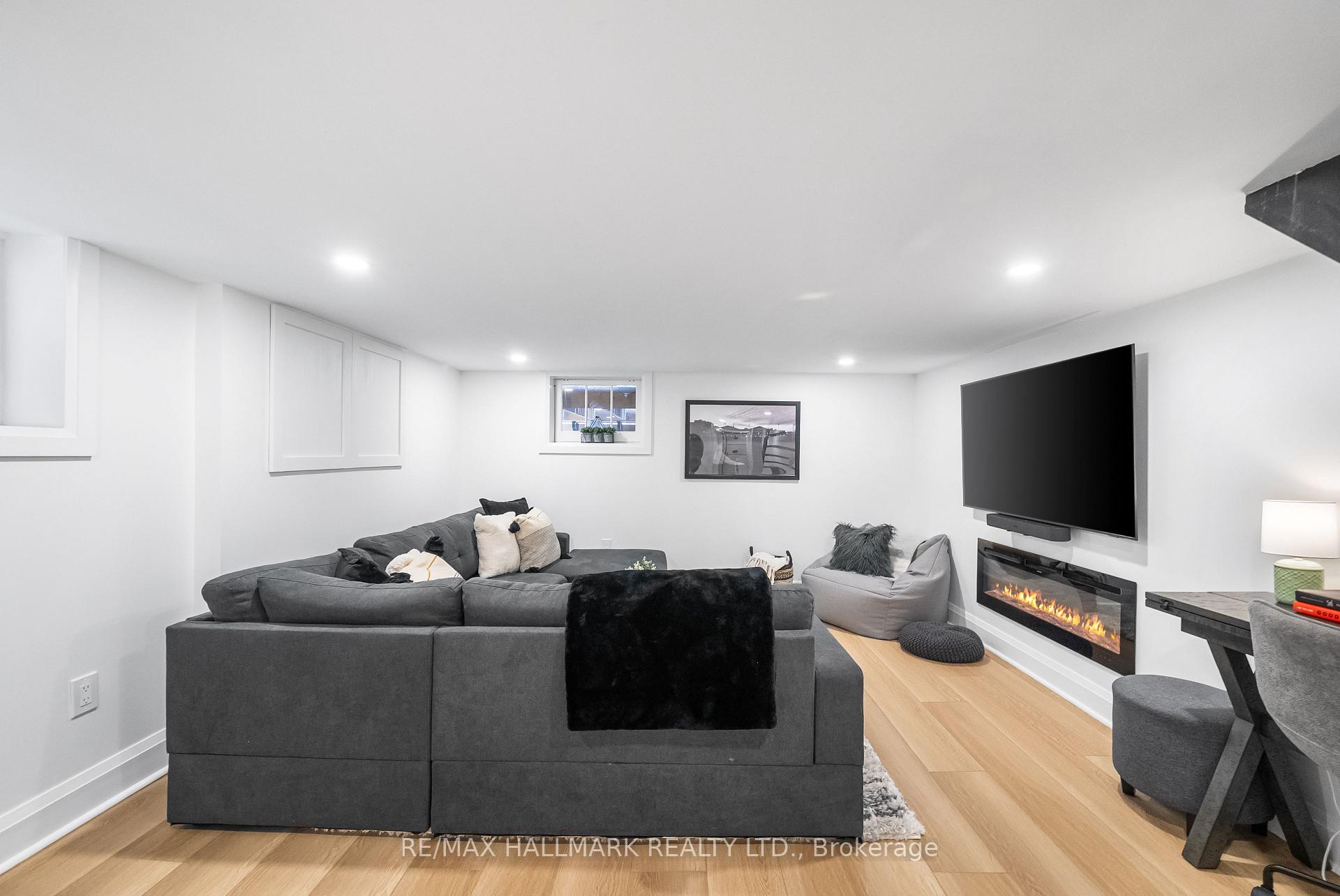 Photo 29 of 287 Bedford Park Avenue, Toronto, Lawrence Park North — HOMEH