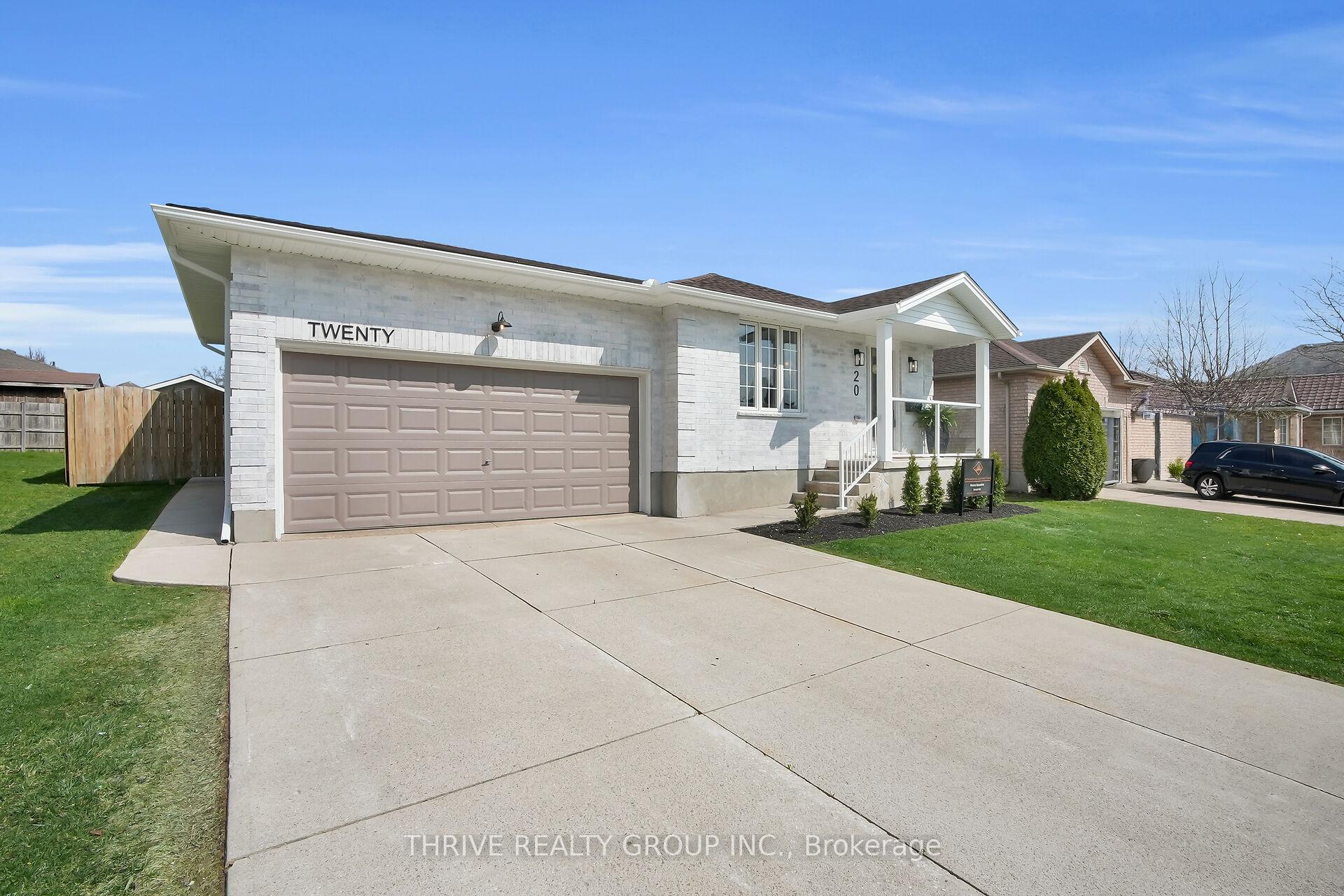 Photo 3 of 20 Deborah Drive, Strathroy-Caradoc, NE — HOMEH