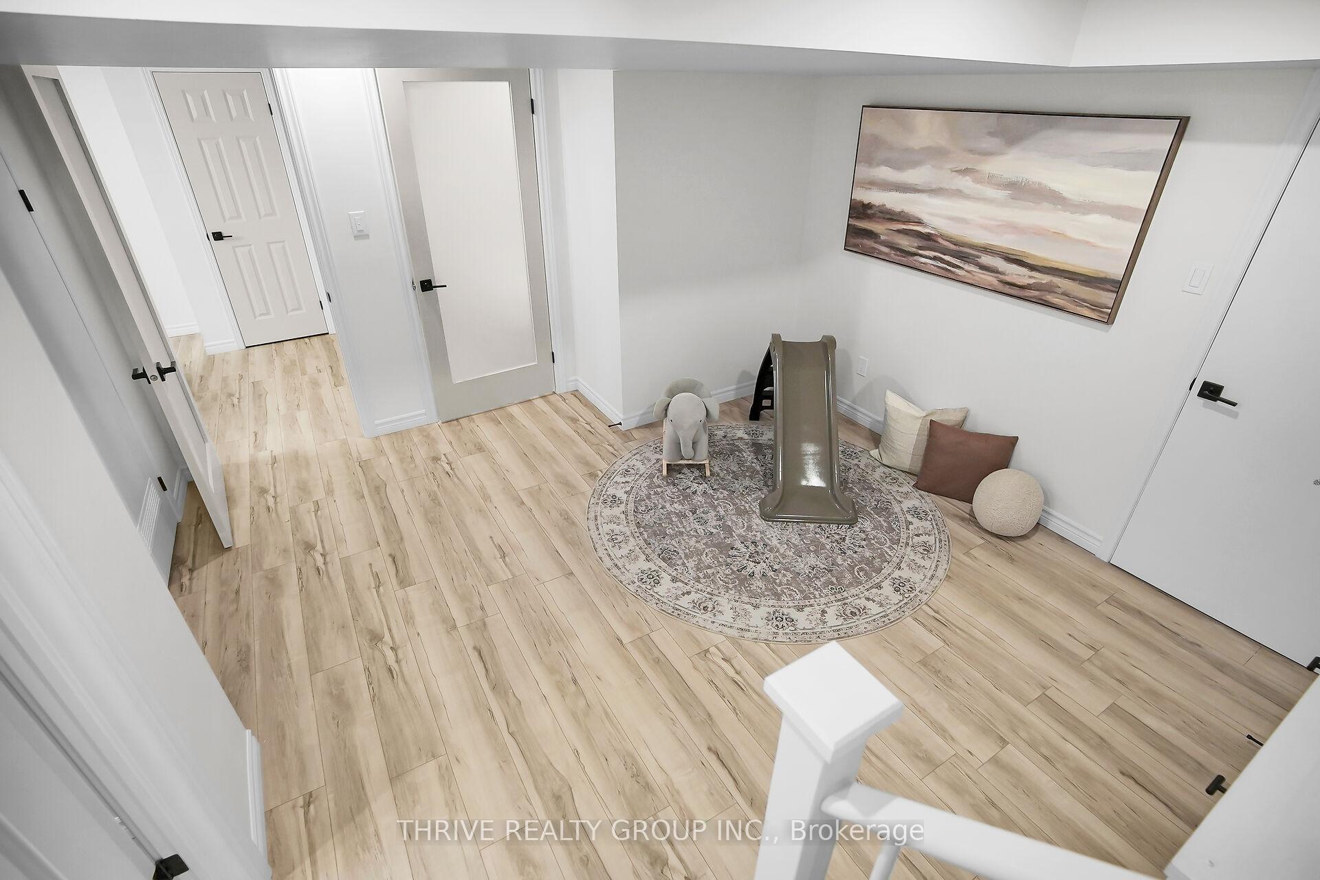 Photo 36 of 20 Deborah Drive, Strathroy-Caradoc, NE — HOMEH