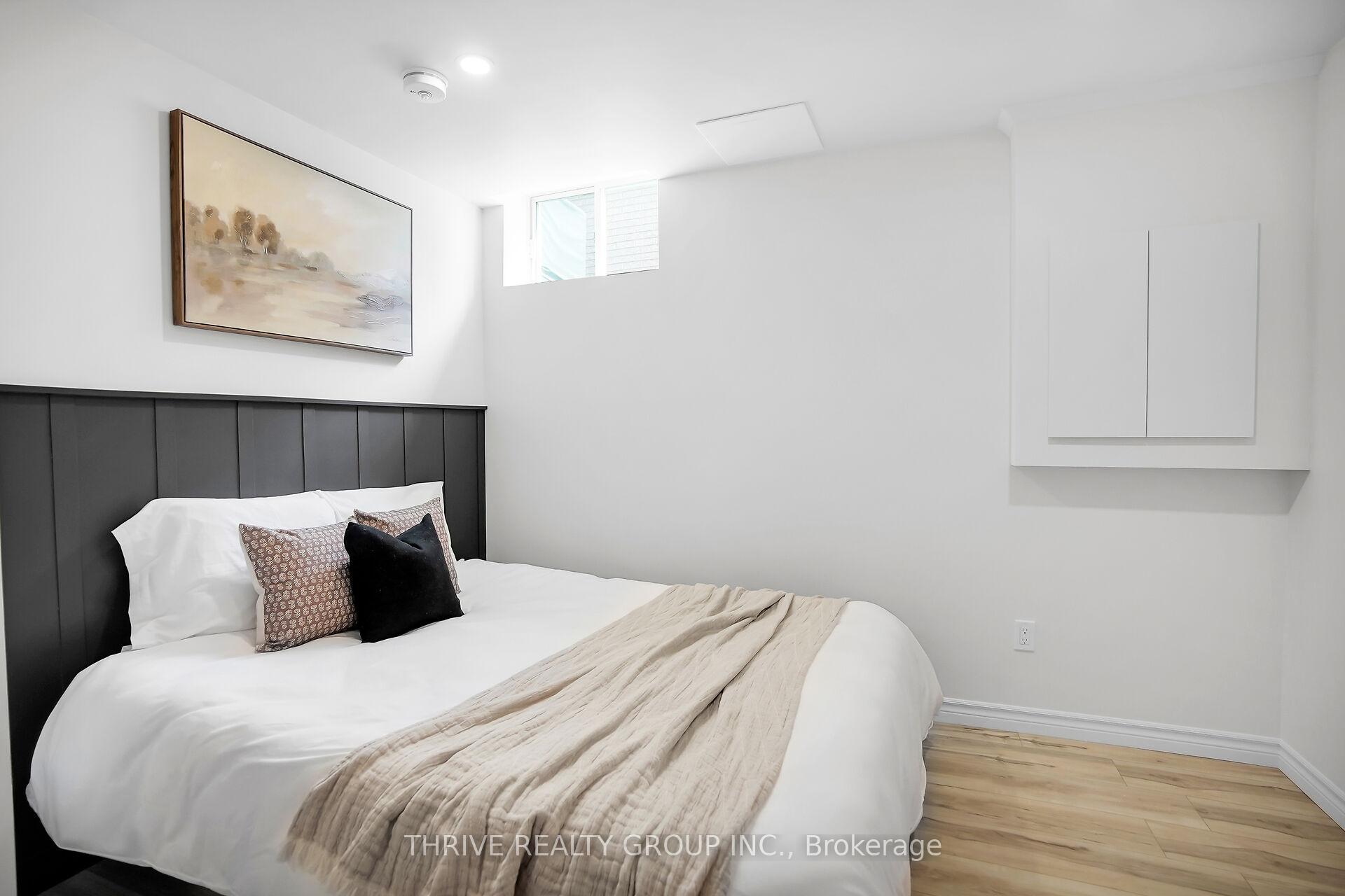 Photo 39 of 20 Deborah Drive, Strathroy-Caradoc, NE — HOMEH