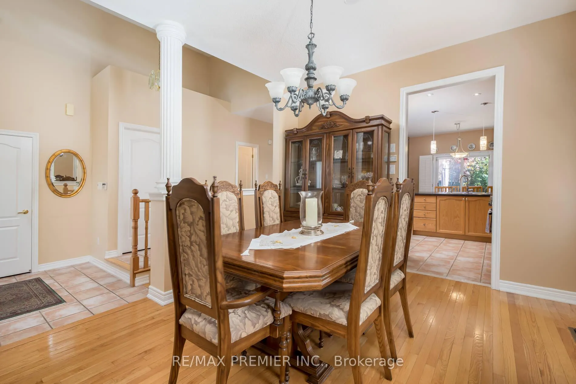 Photo 8 of 36 Toulon Crescent, Vaughan, Vellore Village — HOMEH
