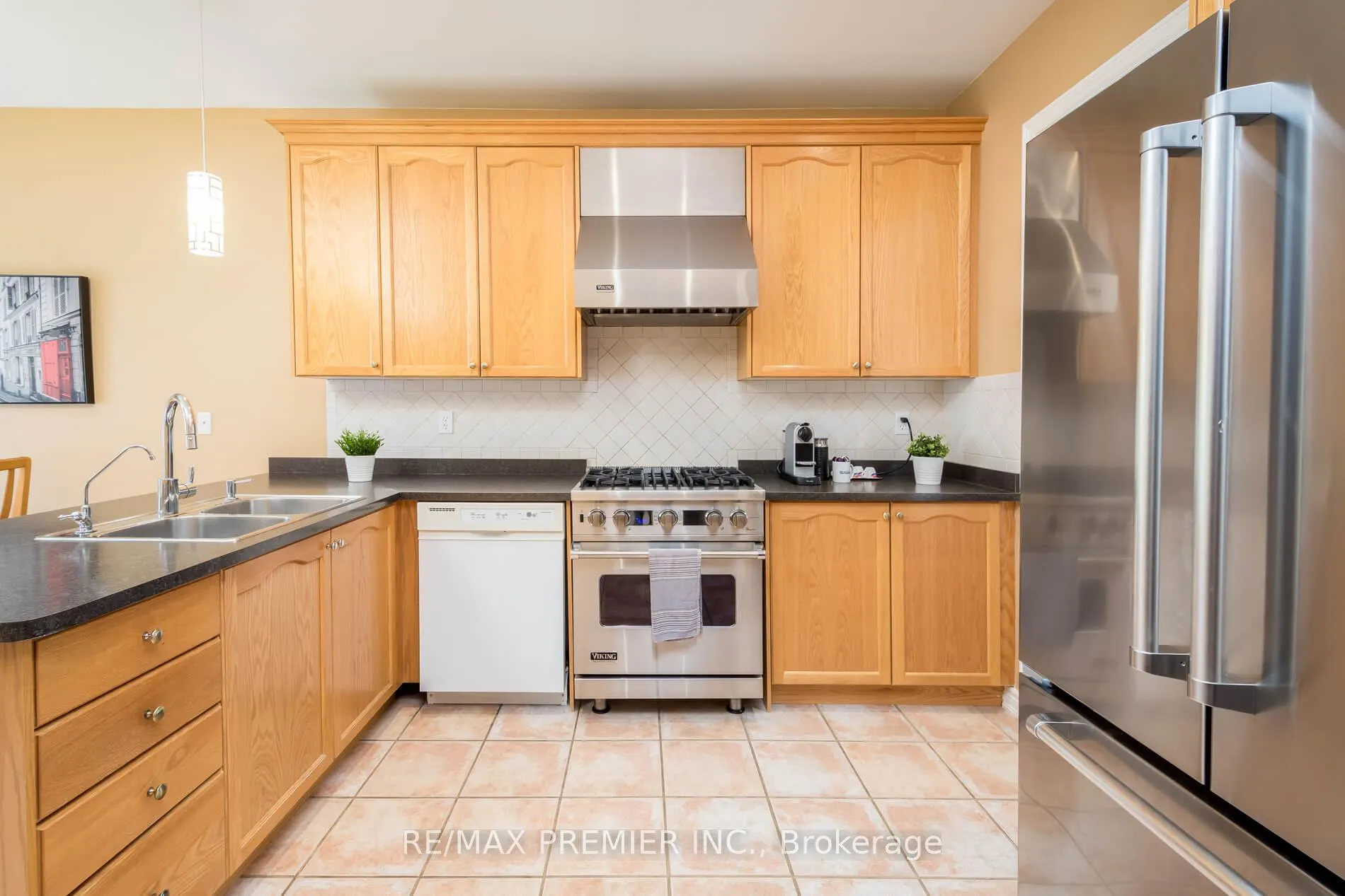 Photo 12 of 36 Toulon Crescent, Vaughan, Vellore Village — HOMEH