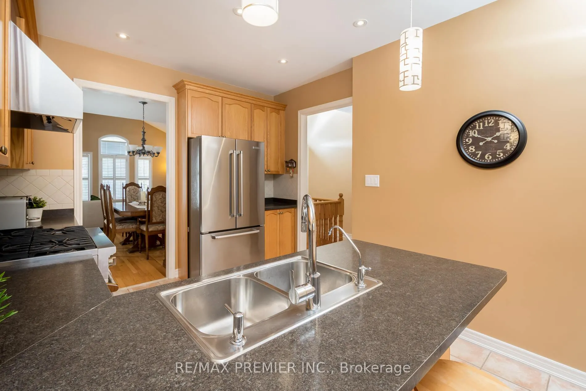 Photo 14 of 36 Toulon Crescent, Vaughan, Vellore Village — HOMEH