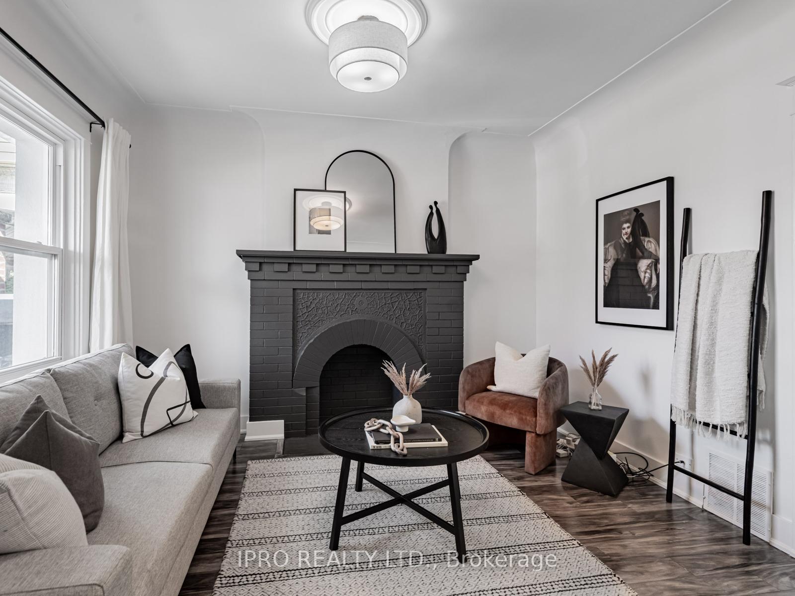 Photo 6 of 5 Thyra Avenue, Toronto, Crescent Town — HOMEH