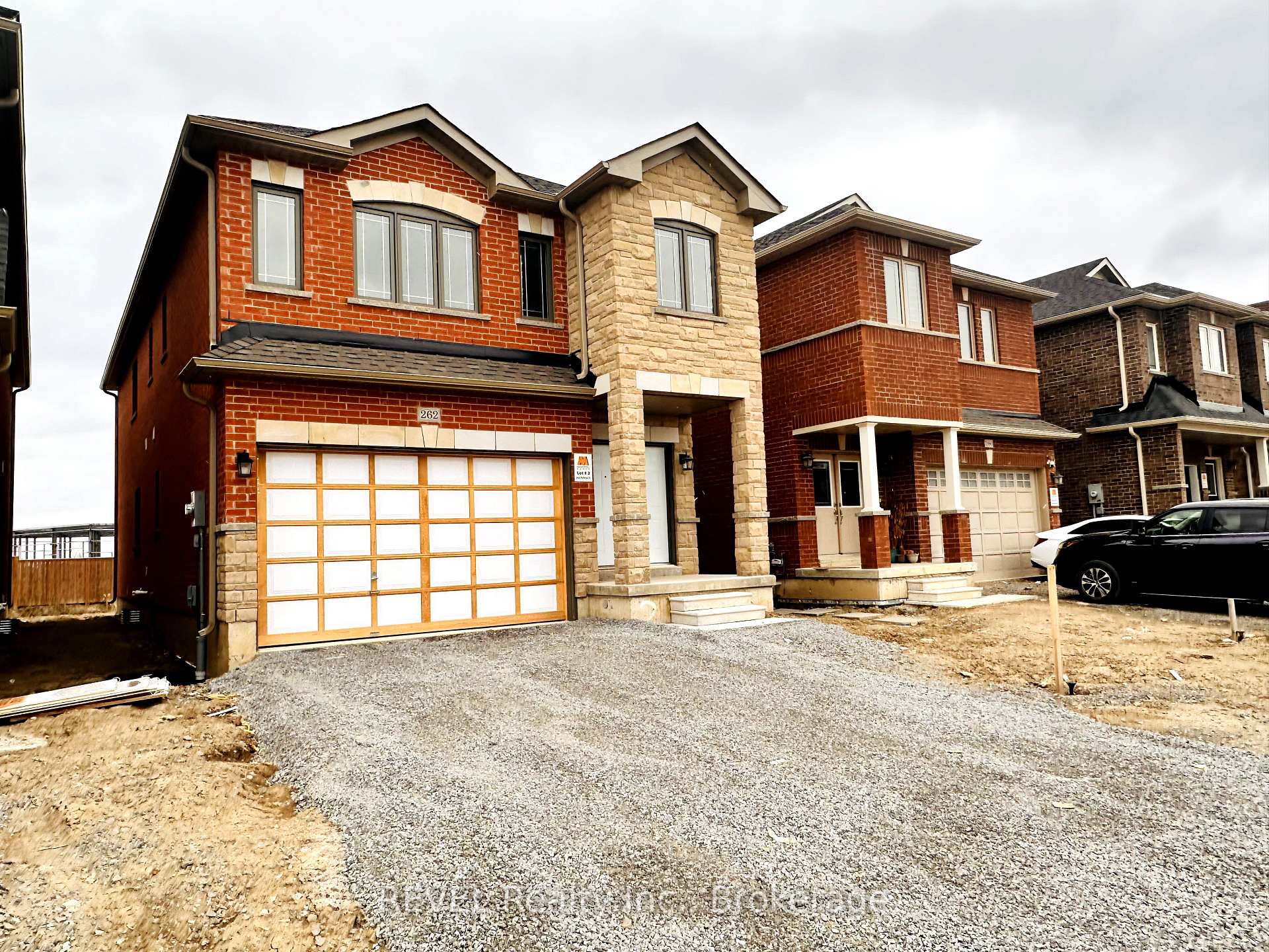 Photo 2 of Unit UPPER, 262 Palace Street, Thorold, Thorold Downtown — HOMEH