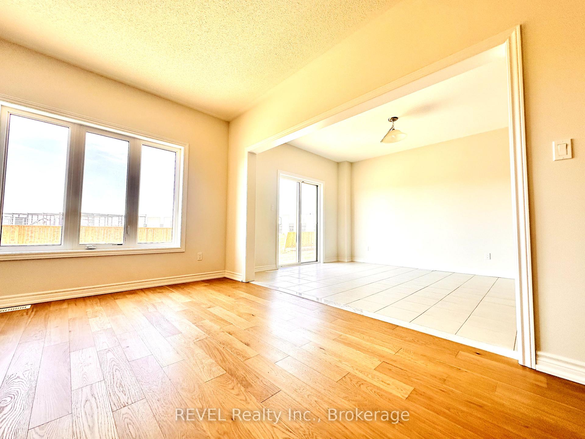 Photo 5 of Unit UPPER, 262 Palace Street, Thorold, Thorold Downtown — HOMEH