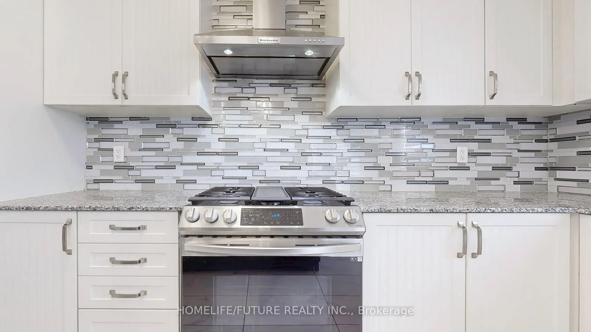 Photo 20 of 99 Southampton Street, Scugog, Port Perry — HOMEH