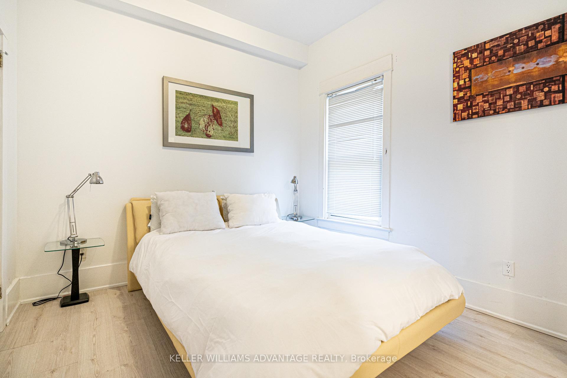 Photo 15 of 107 Kenilworth Avenue, Toronto, The Beaches — HOMEH