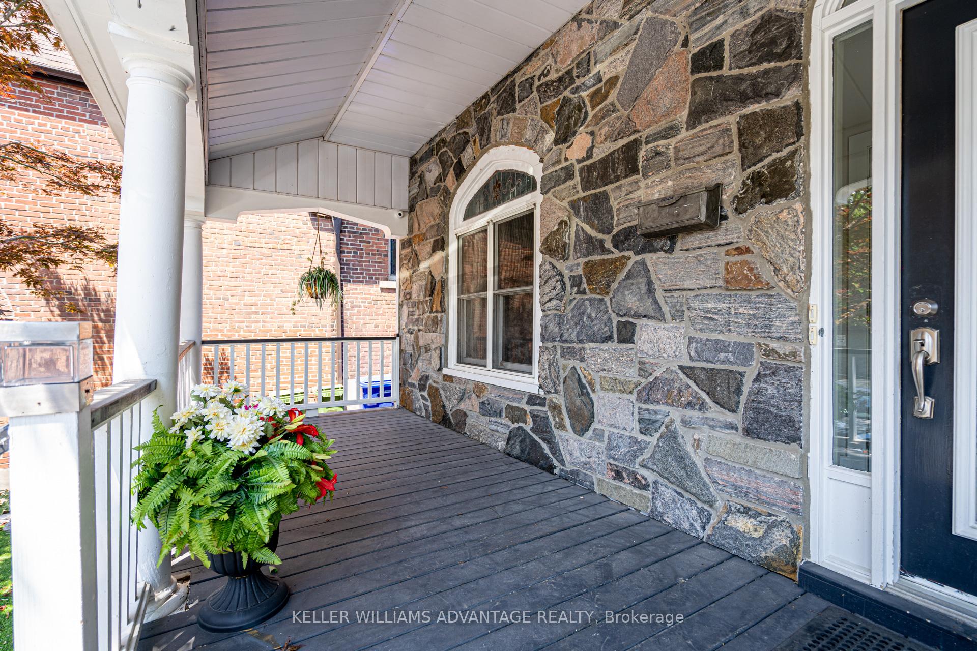 Photo 22 of 107 Kenilworth Avenue, Toronto, The Beaches — HOMEH
