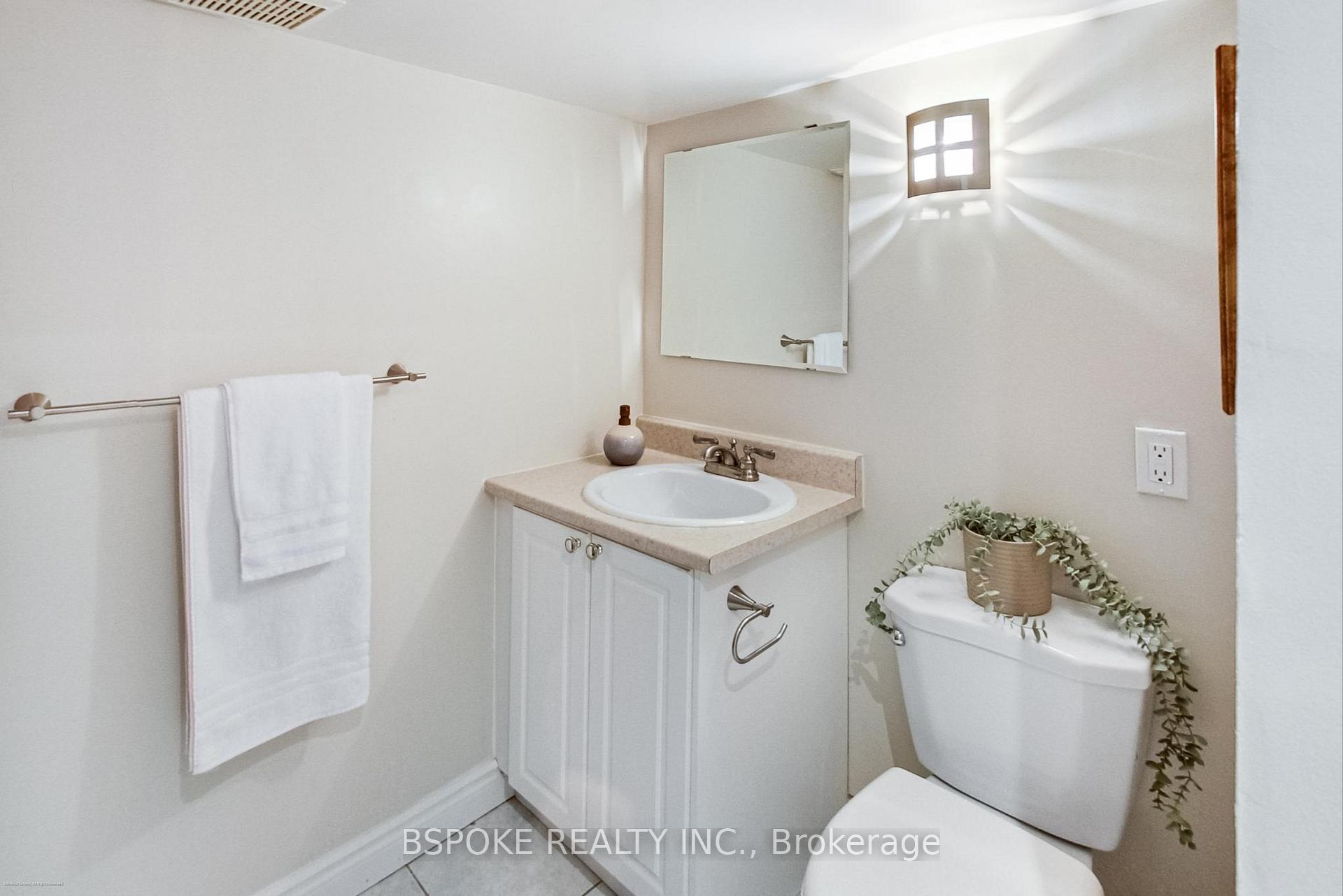 Photo 28 of 32 Hiltz Avenue, Toronto, South Riverdale — HOMEH