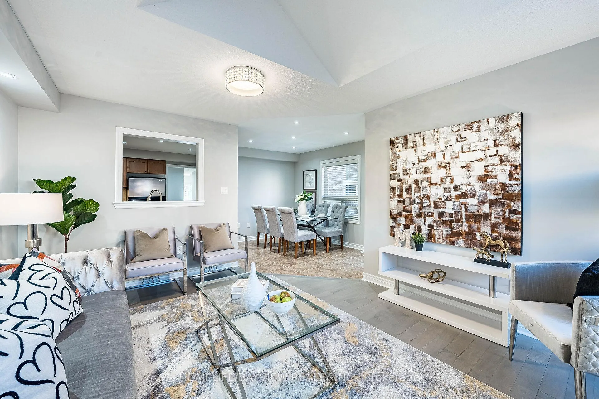 Photo 24 of 61 Four Seasons Crescent, Newmarket, Woodland Hill — HOMEH