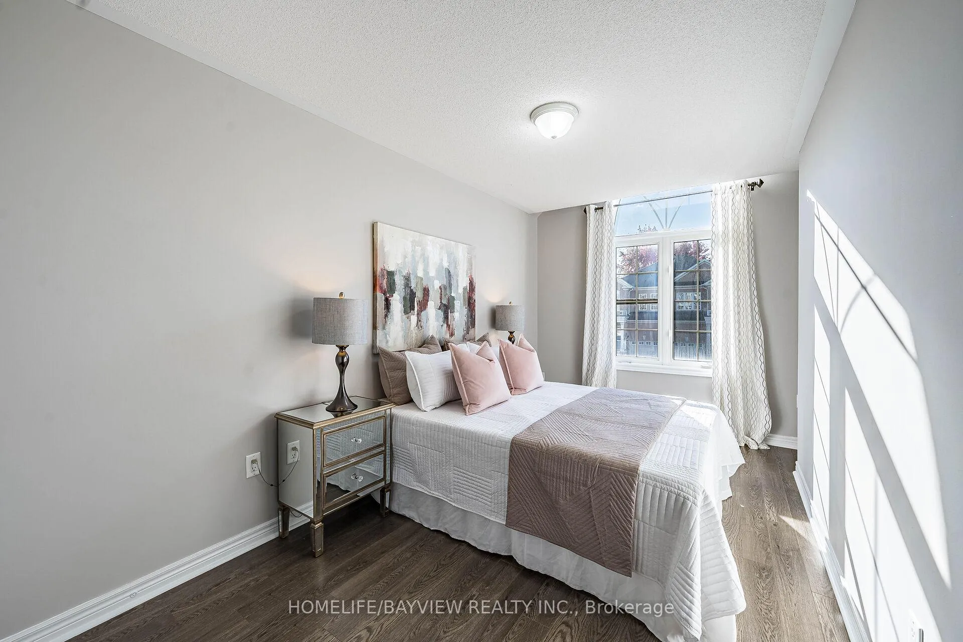 Photo 37 of 61 Four Seasons Crescent, Newmarket, Woodland Hill — HOMEH