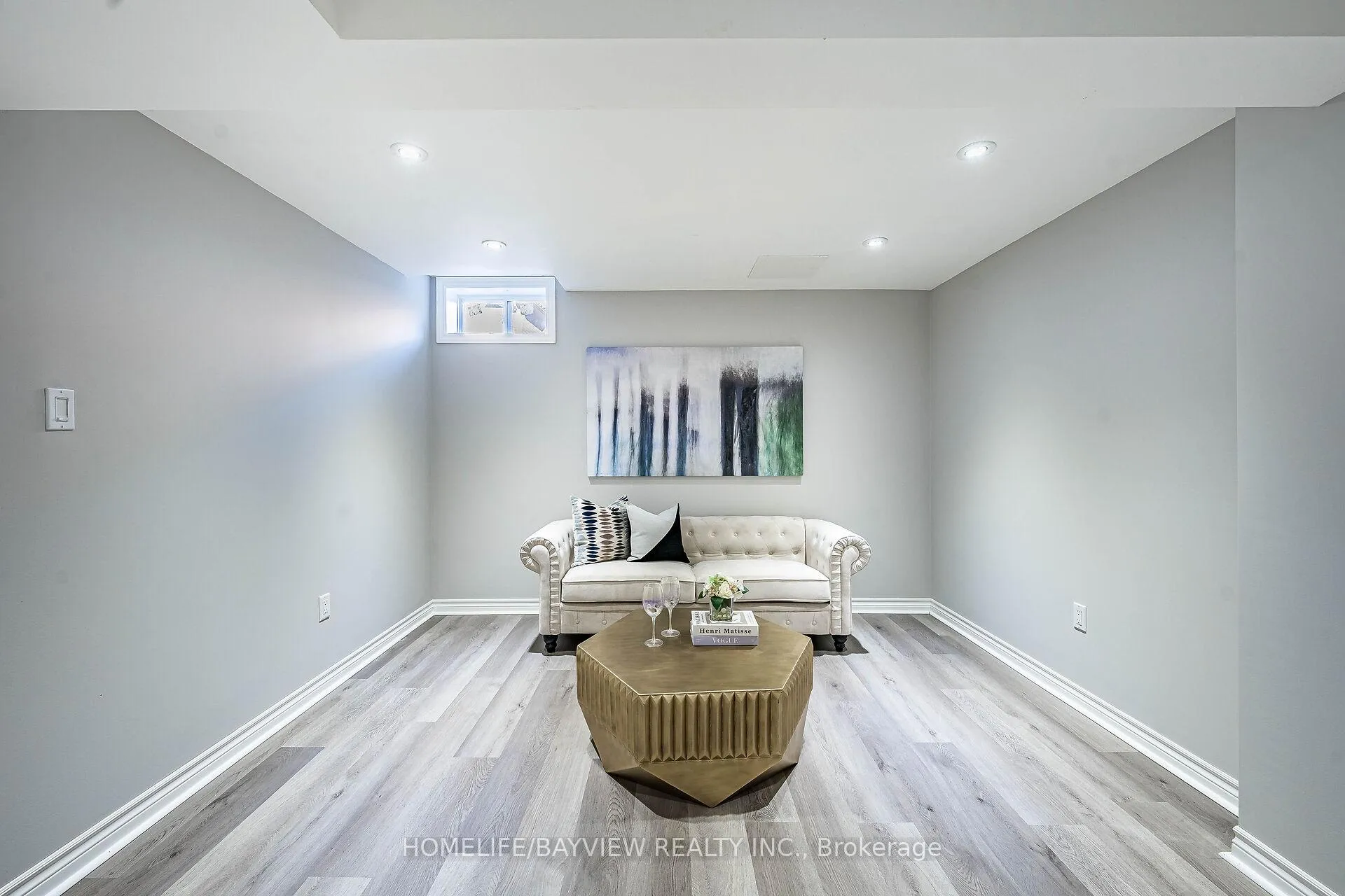 Photo 45 of 61 Four Seasons Crescent, Newmarket, Woodland Hill — HOMEH