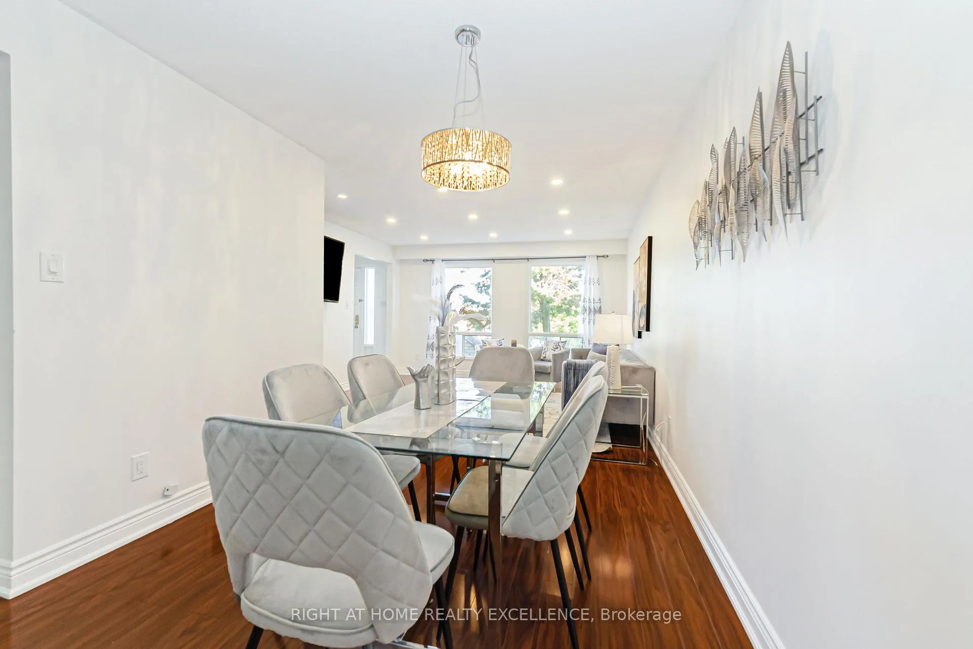 Photo 12 of 153 Bruce Beer Drive, Brampton, Madoc — HOMEH