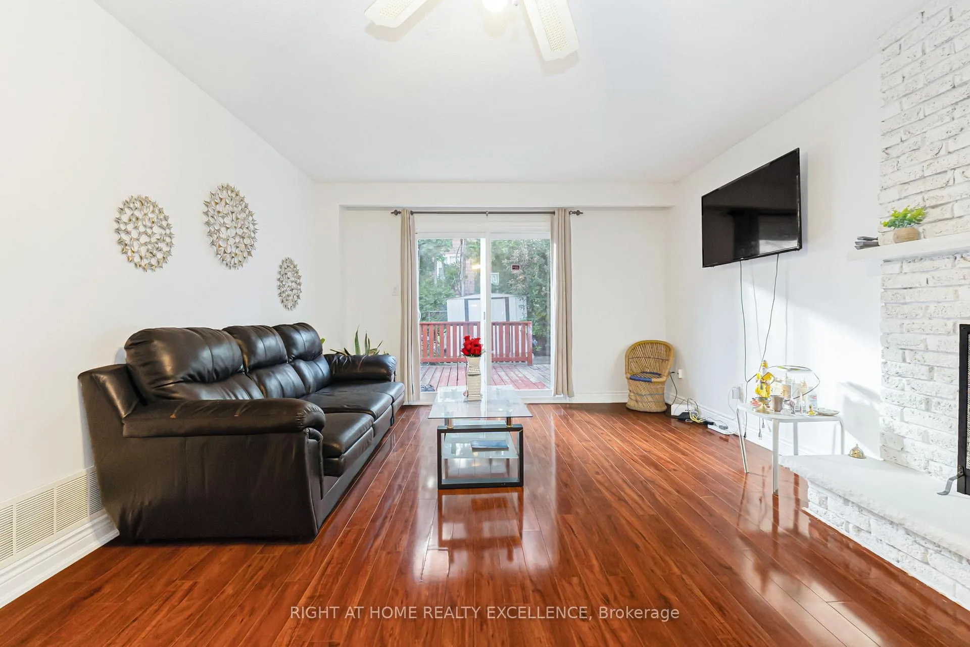 Photo 20 of 153 Bruce Beer Drive, Brampton, Madoc — HOMEH