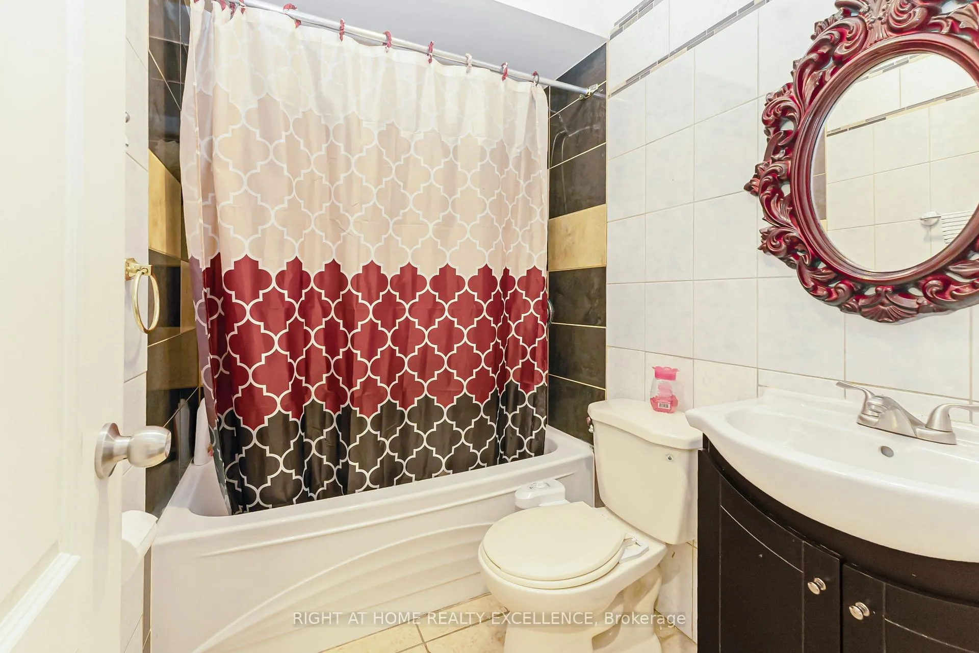 Photo 27 of 153 Bruce Beer Drive, Brampton, Madoc — HOMEH