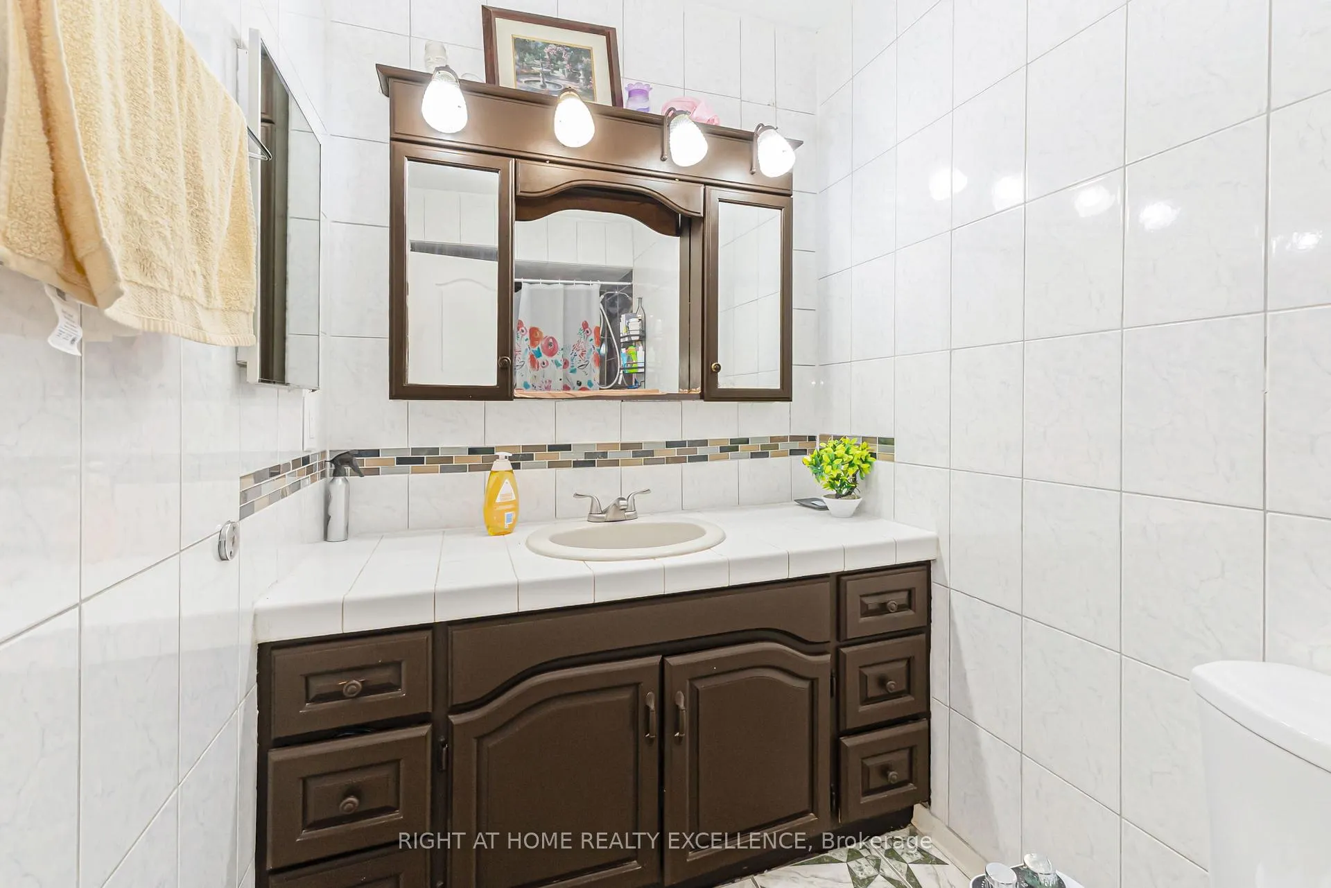 Photo 30 of 153 Bruce Beer Drive, Brampton, Madoc — HOMEH