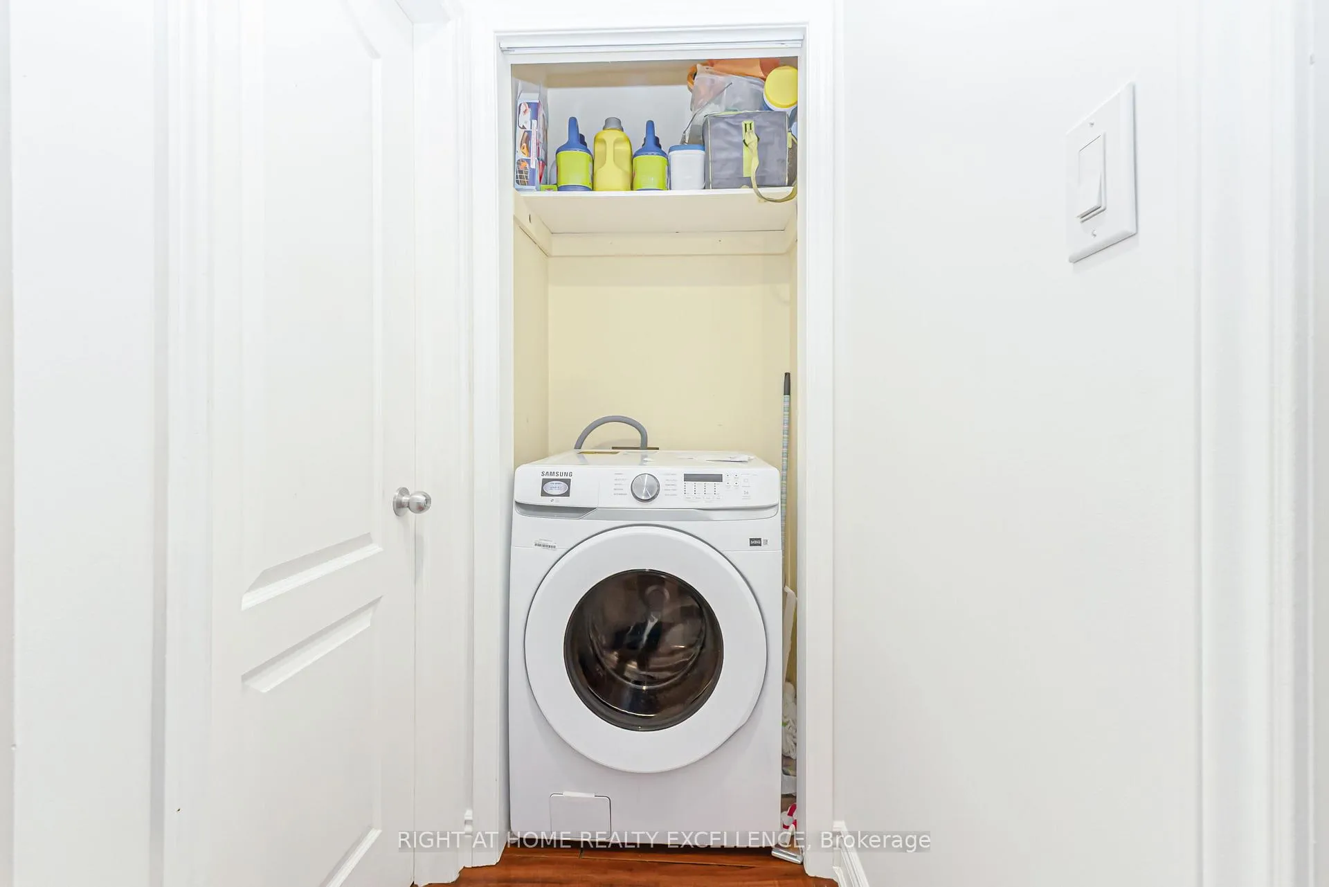 Photo 33 of 153 Bruce Beer Drive, Brampton, Madoc — HOMEH