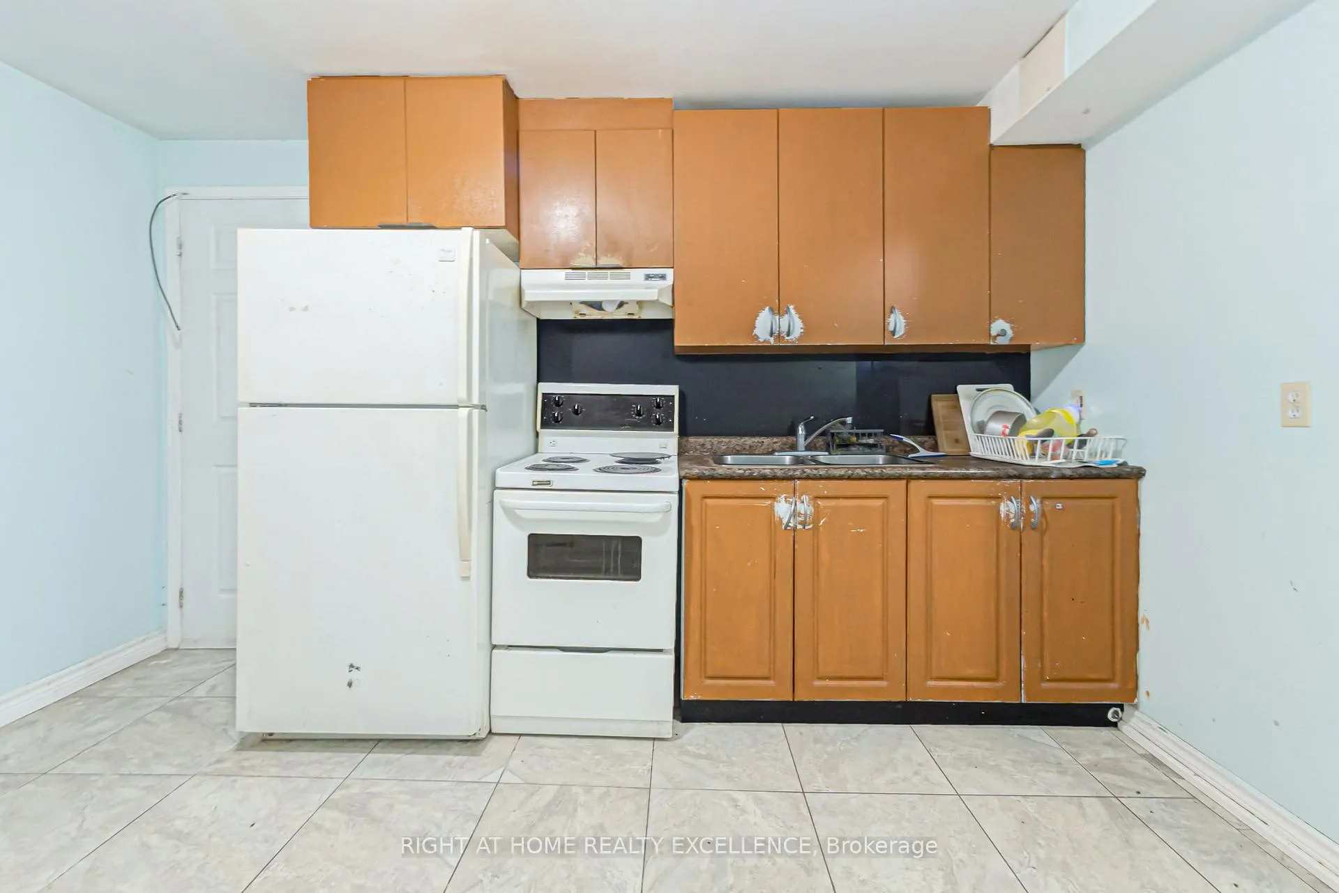 Photo 36 of 153 Bruce Beer Drive, Brampton, Madoc — HOMEH