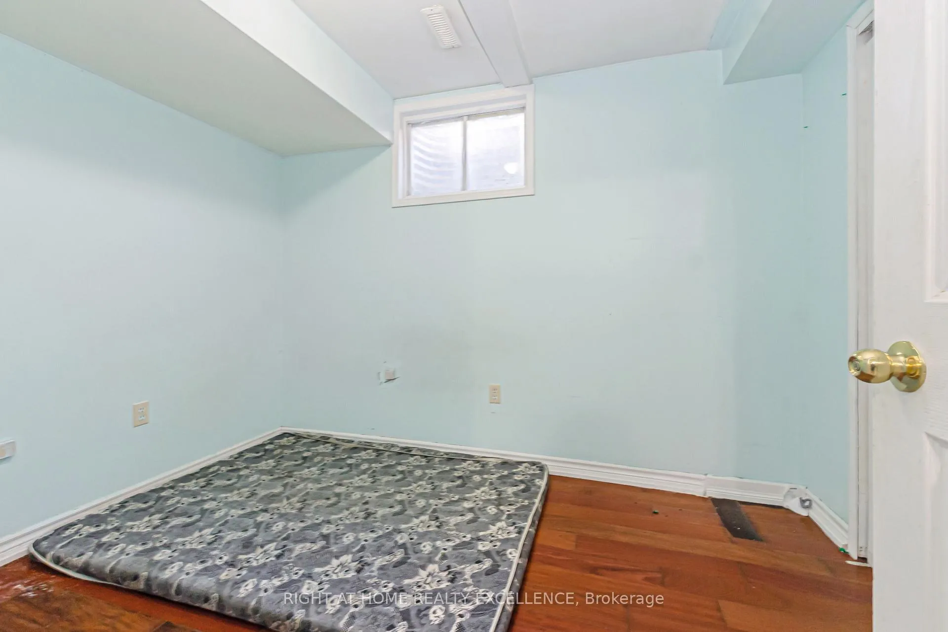 Photo 42 of 153 Bruce Beer Drive, Brampton, Madoc — HOMEH