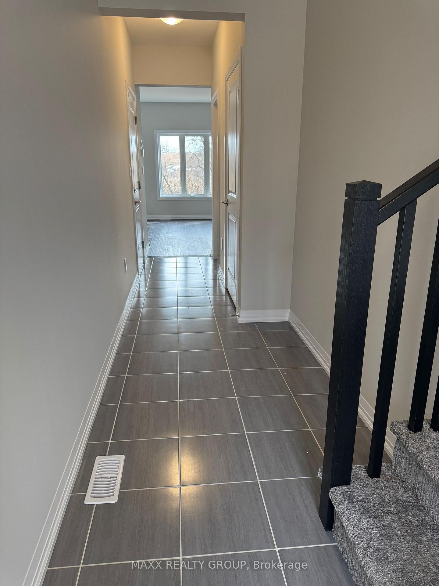 Photo 2 of 116 Willson Drive, Thorold, Hurricane/Merrittville — HOMEH