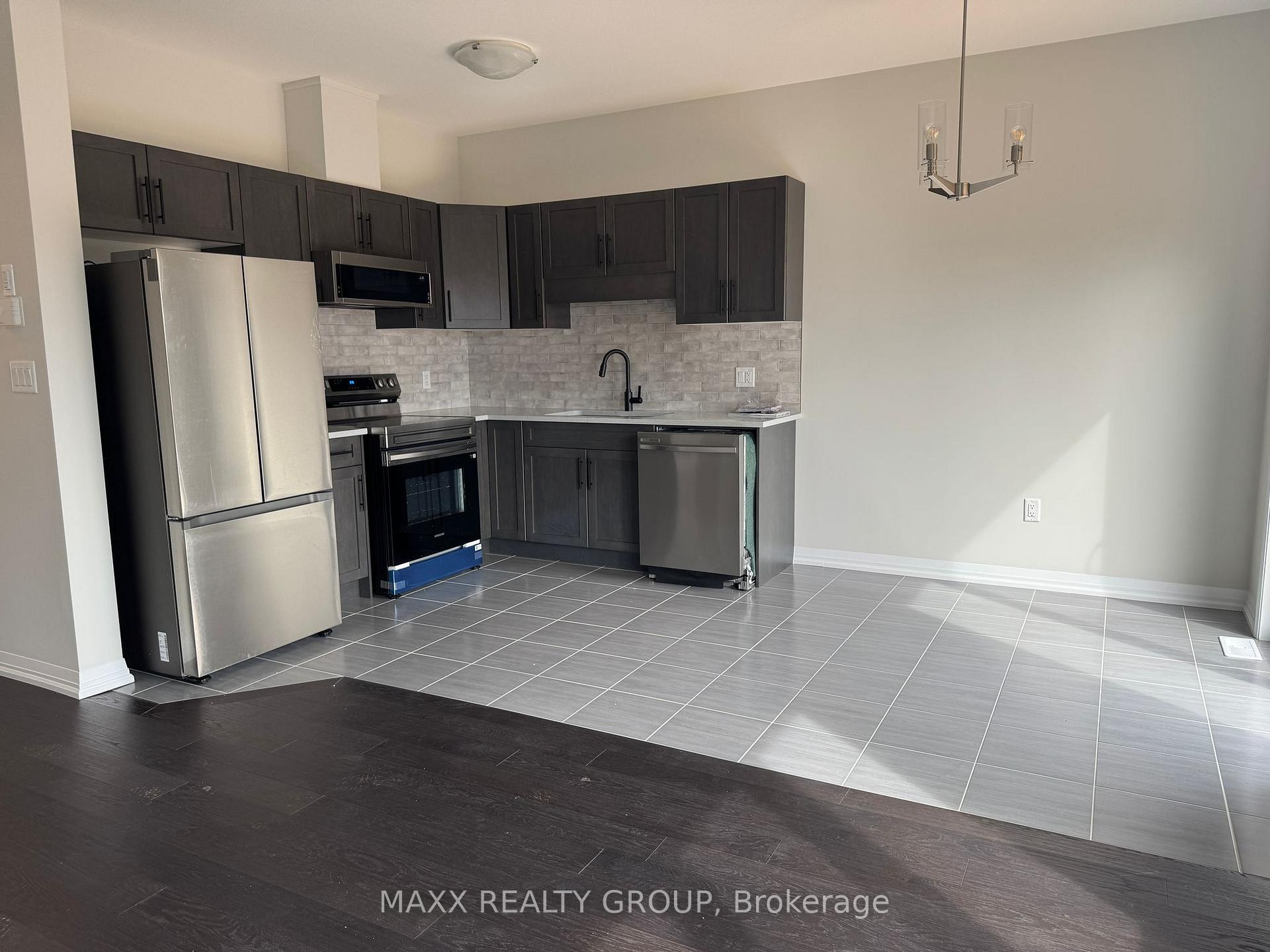 Photo 5 of 116 Willson Drive, Thorold, Hurricane/Merrittville — HOMEH