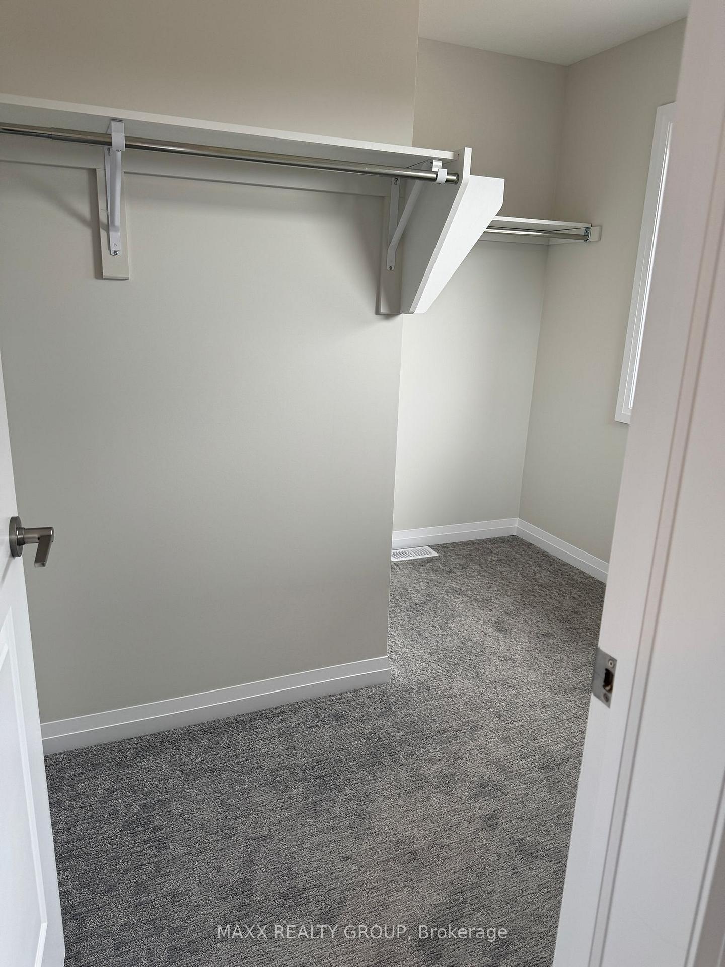 Photo 8 of 116 Willson Drive, Thorold, Hurricane/Merrittville — HOMEH