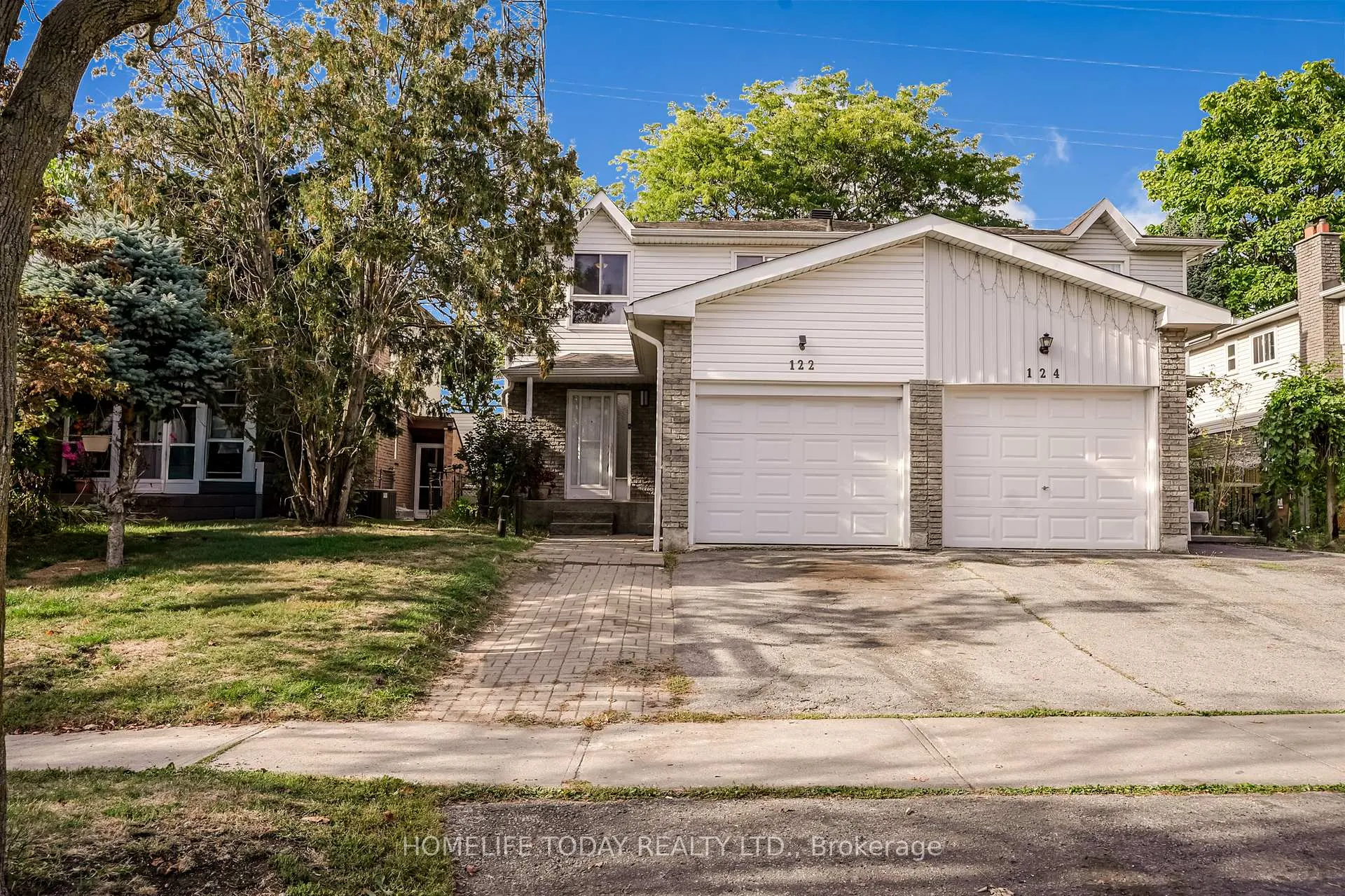 Front of 122 Valdor Drive