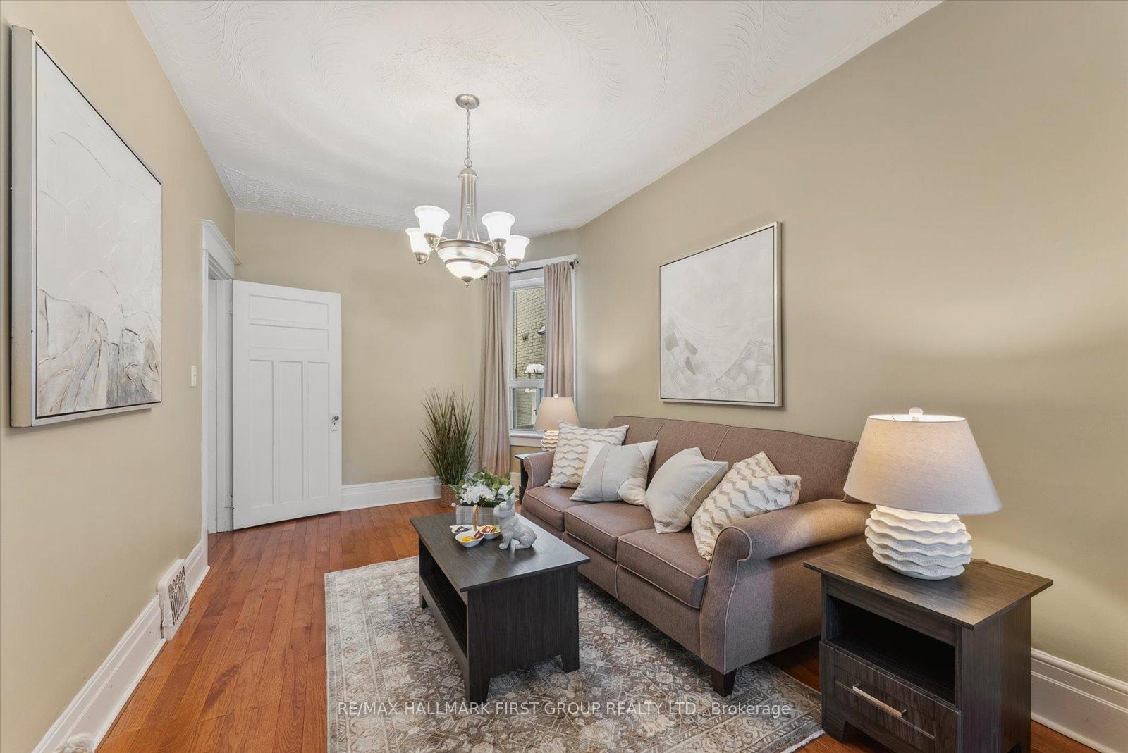 Photo 7 of 176 Langley Avenue, Toronto, North Riverdale — HOMEH