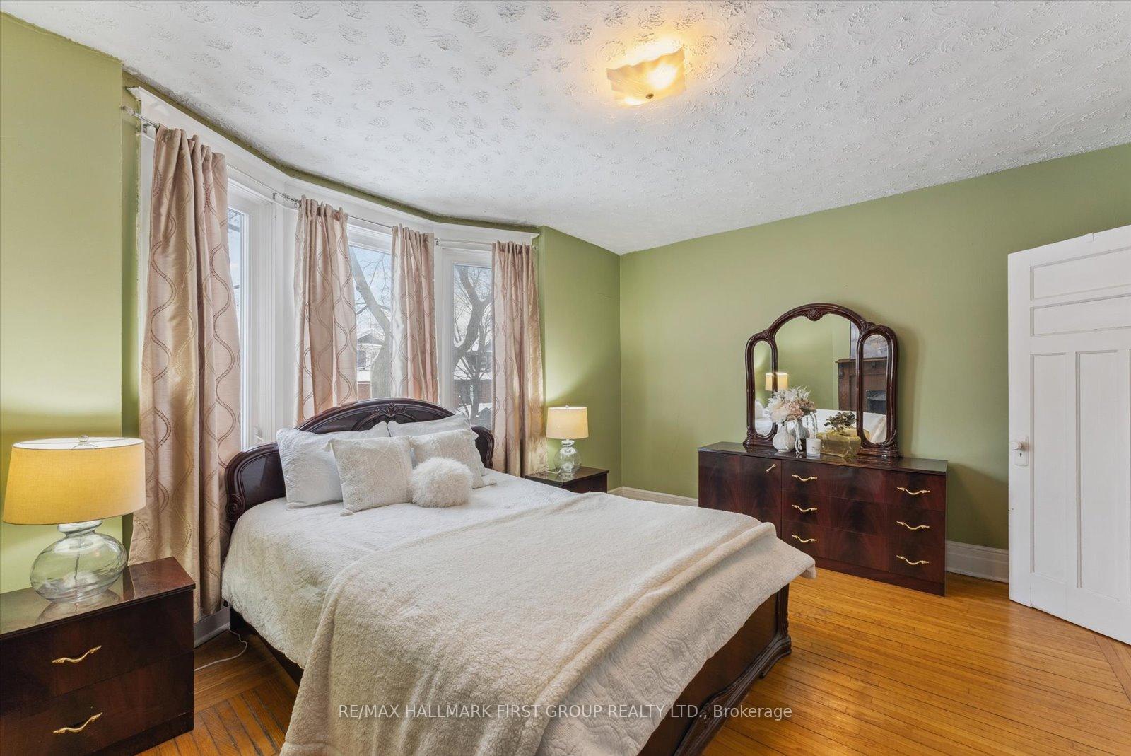 Photo 22 of 176 Langley Avenue, Toronto, North Riverdale — HOMEH