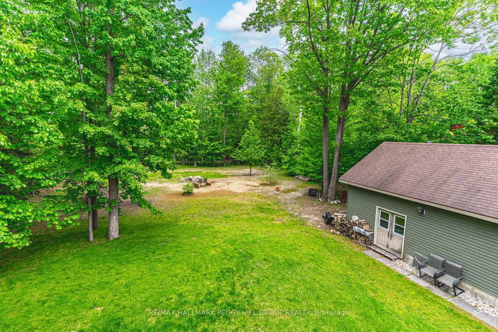 Photo 26 of 134 Spruce Street, Tiny, Rural Tiny — HOMEH