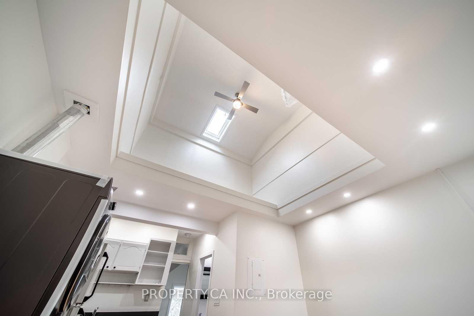 Photo 4 of Unit 4, 193 Augusta Avenue, Toronto, Kensington-Chinatown — HOMEH