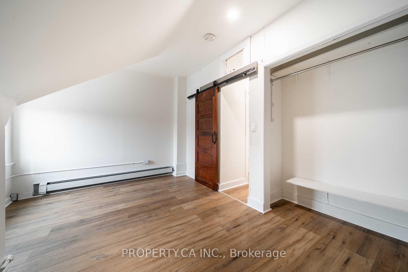 Photo 8 of Unit 4, 193 Augusta Avenue, Toronto, Kensington-Chinatown — HOMEH