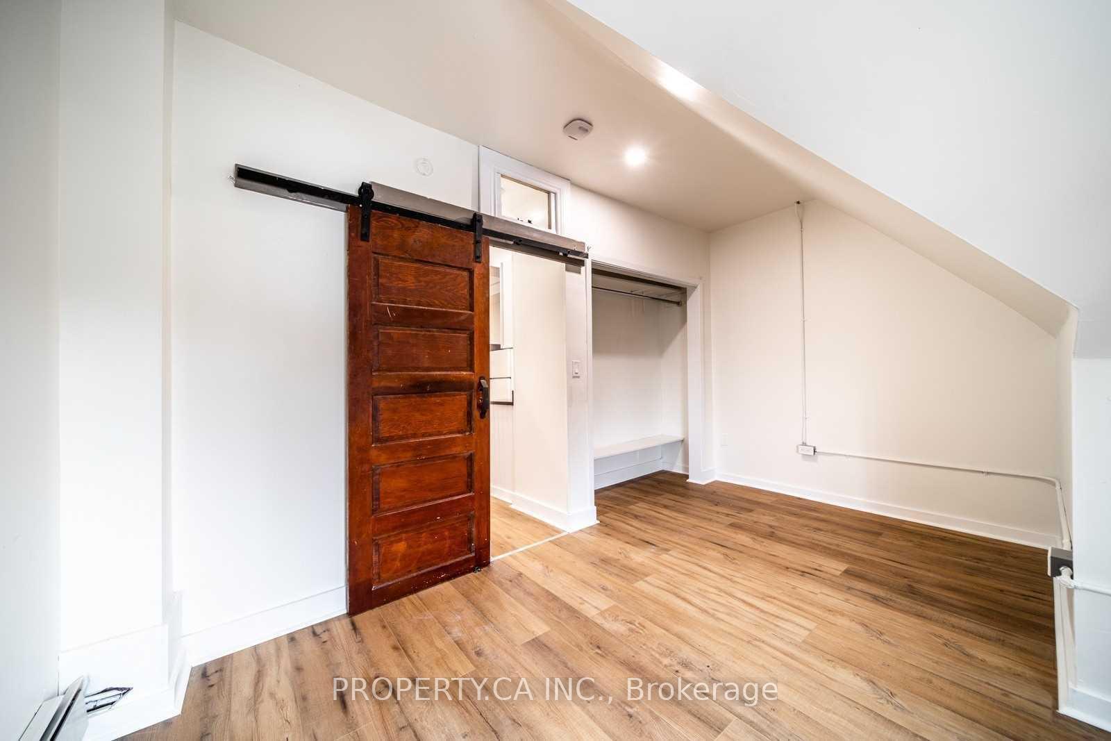 Photo 9 of Unit 4, 193 Augusta Avenue, Toronto, Kensington-Chinatown — HOMEH