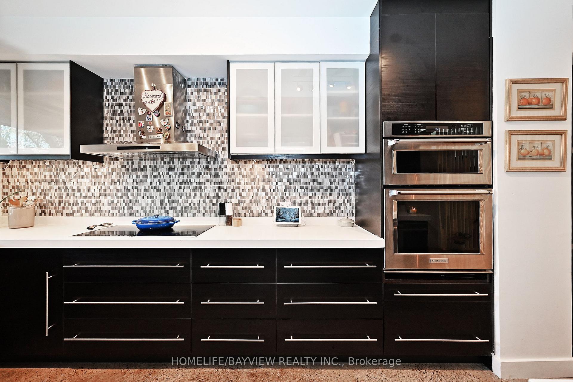 Photo 15 of 22 Bryant Avenue, Toronto, Crescent Town — HOMEH