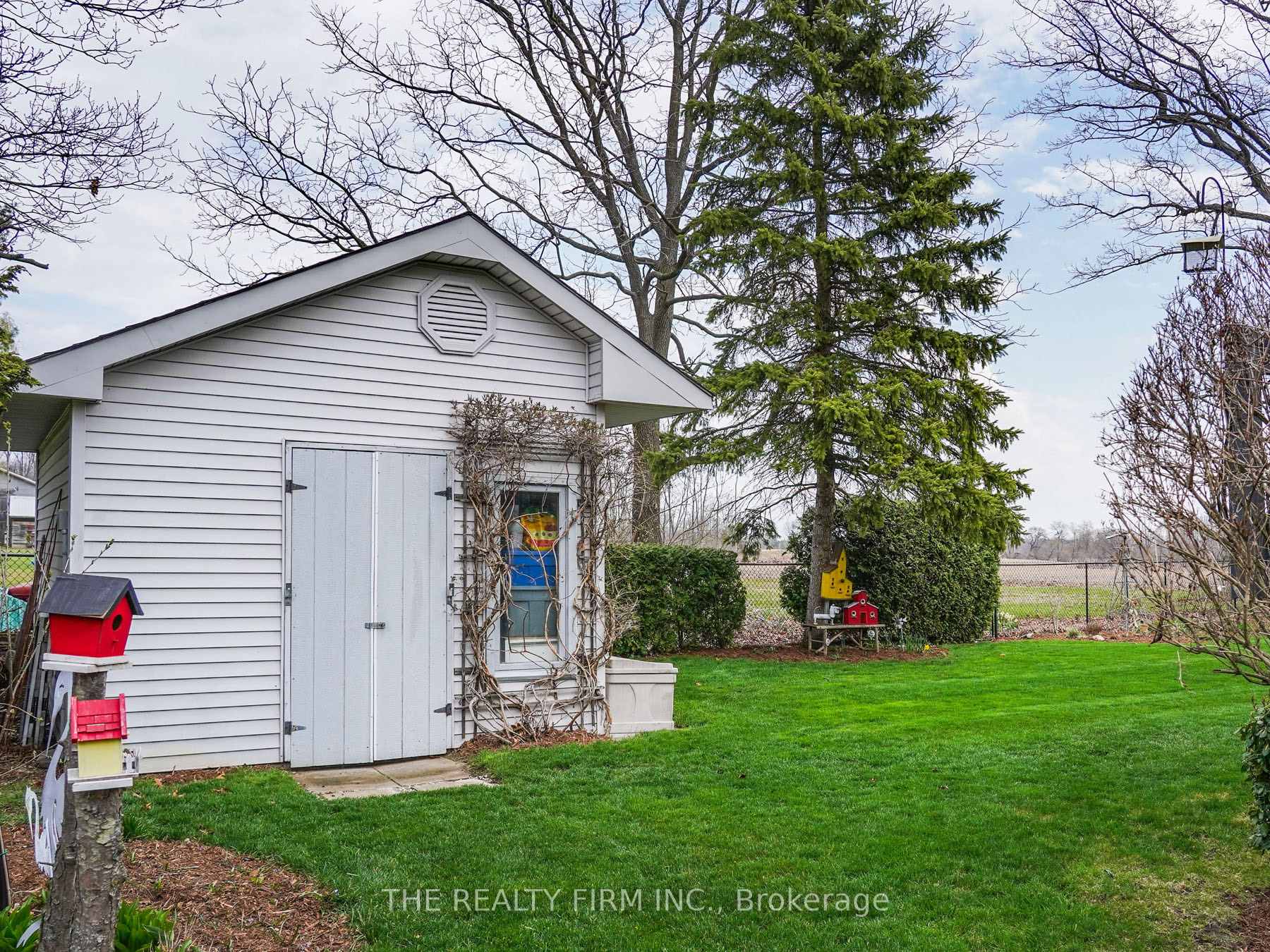 Photo 29 of 2340 Bentim Road, Strathroy-Caradoc, Mount Brydges — HOMEH